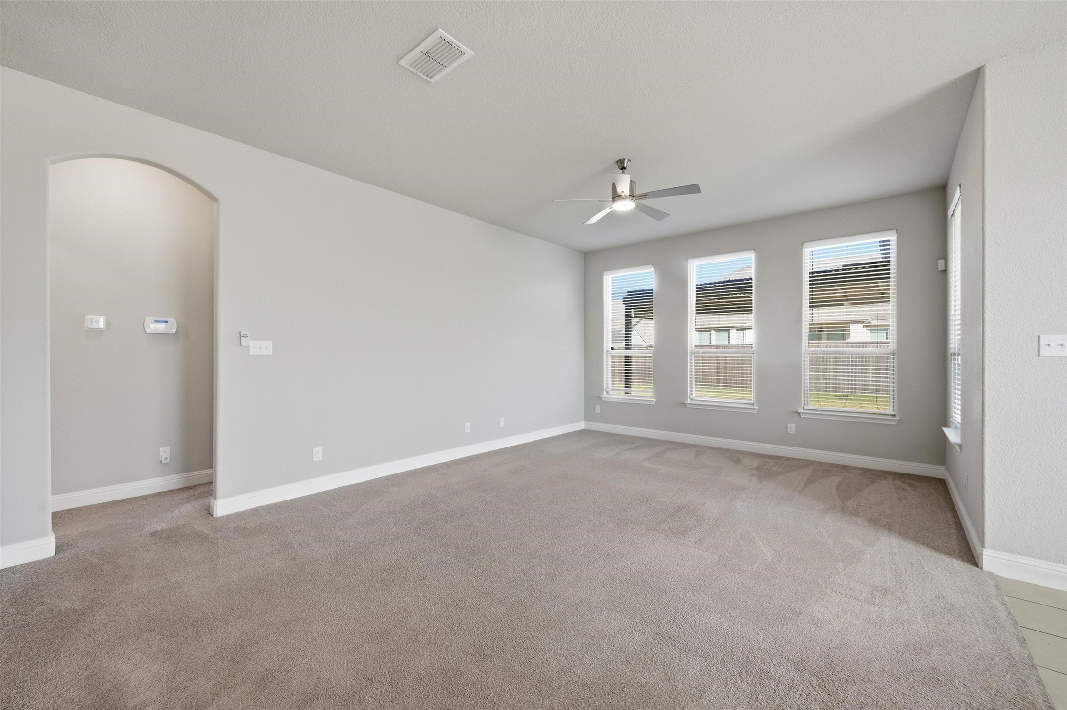 1933 Steppe Trail Drive