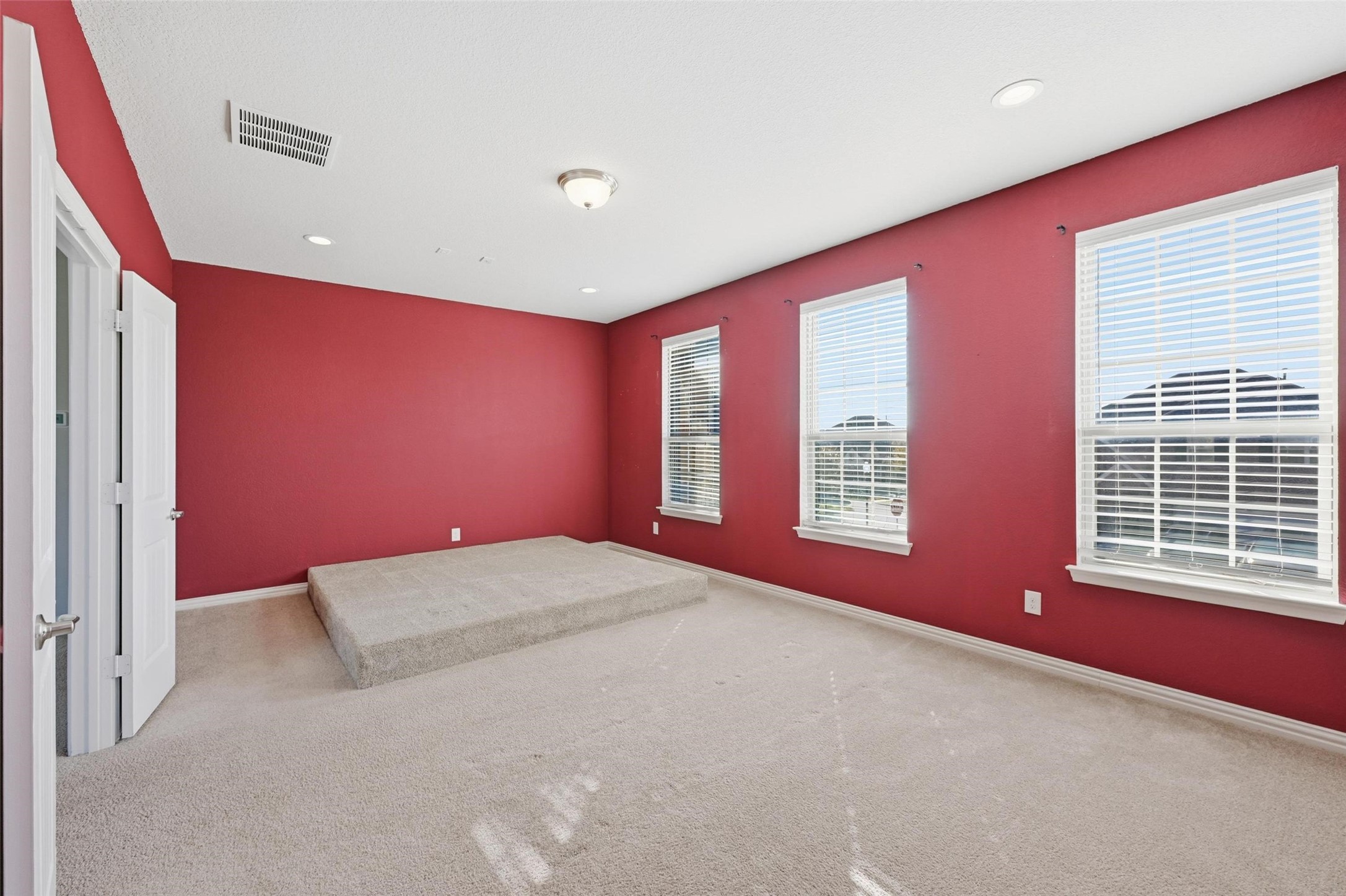 1933 Steppe Trail Drive