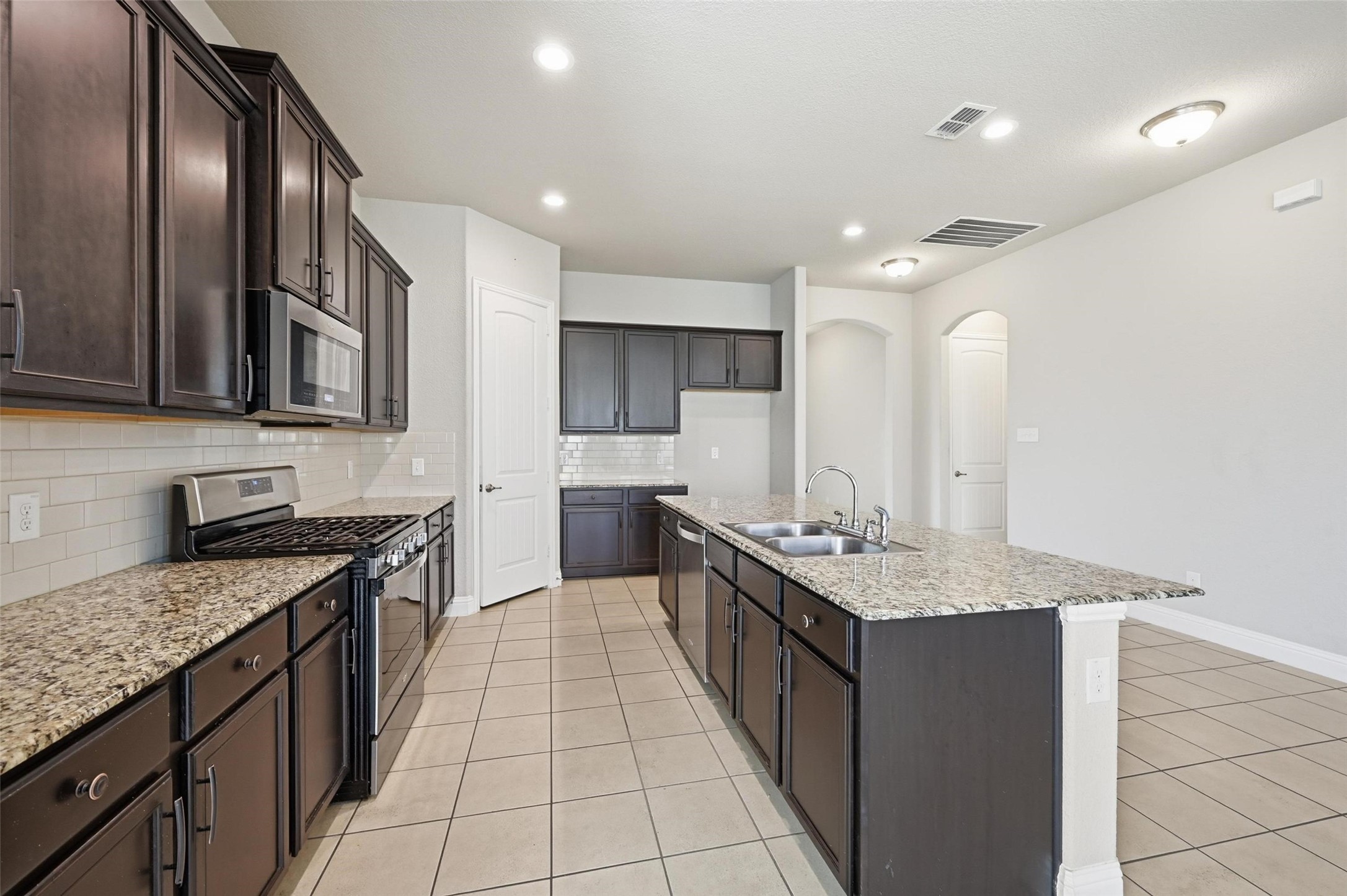 1933 Steppe Trail Drive