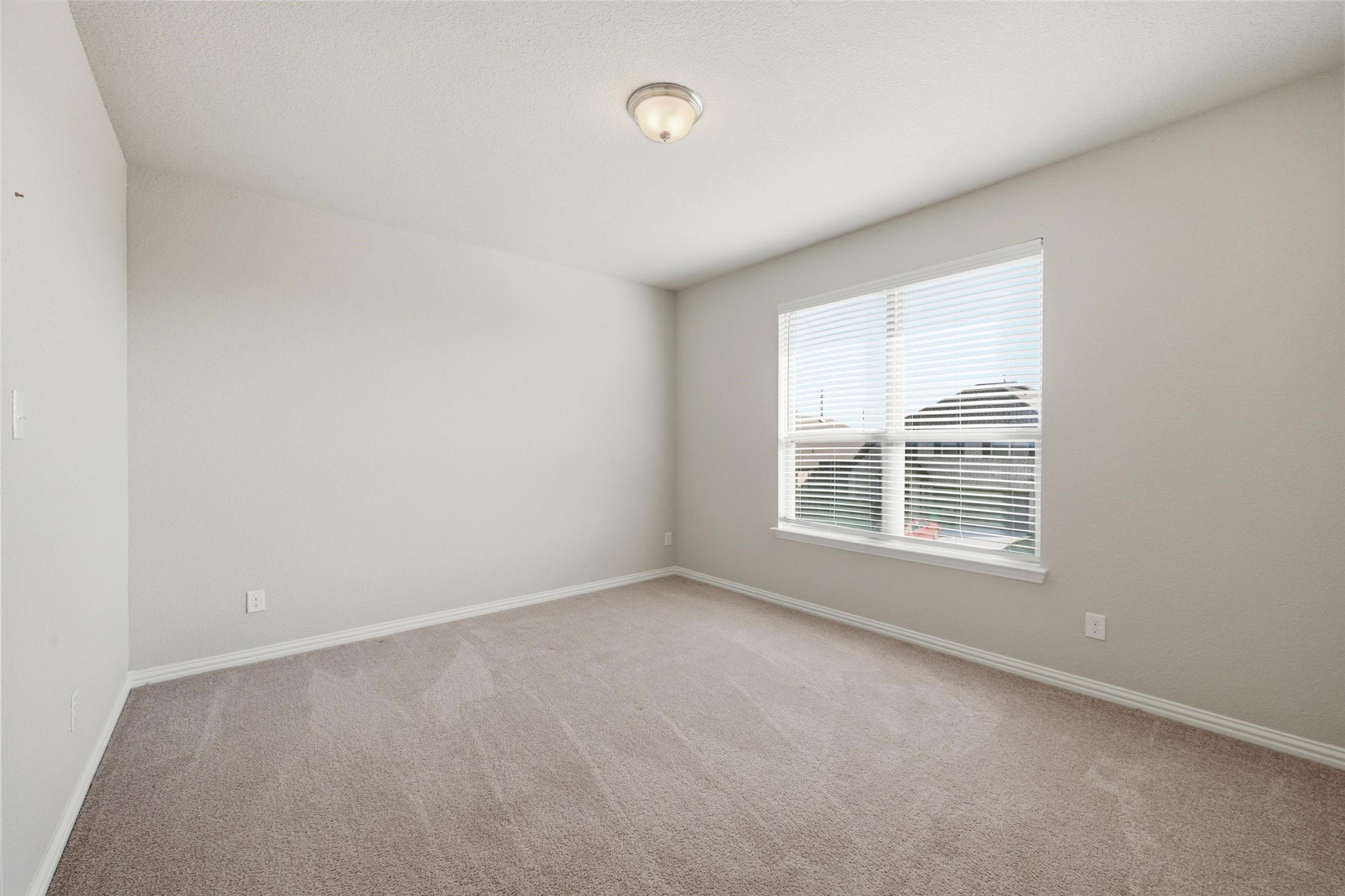 1933 Steppe Trail Drive