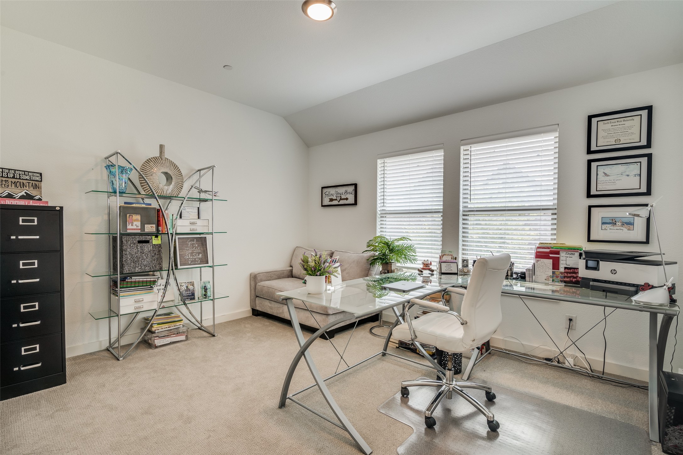 2724 N Splendor Drive