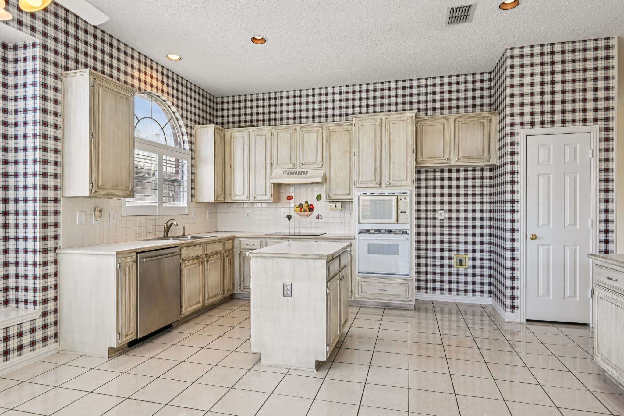 4501 Quincy Lane