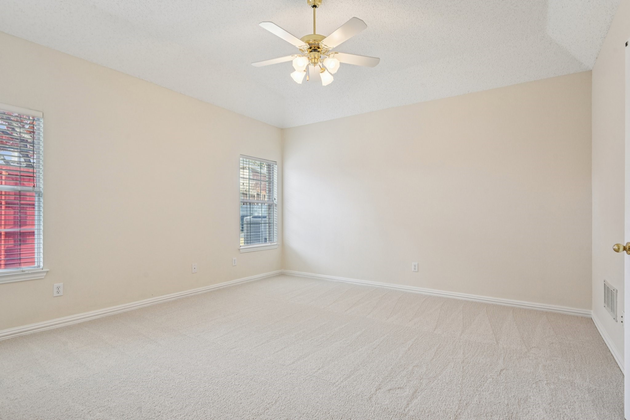 4501 Quincy Lane