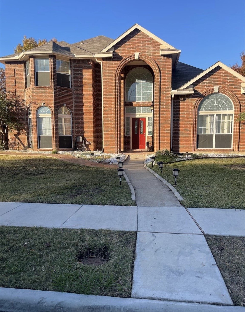 1505 Mission Ridge Trail
