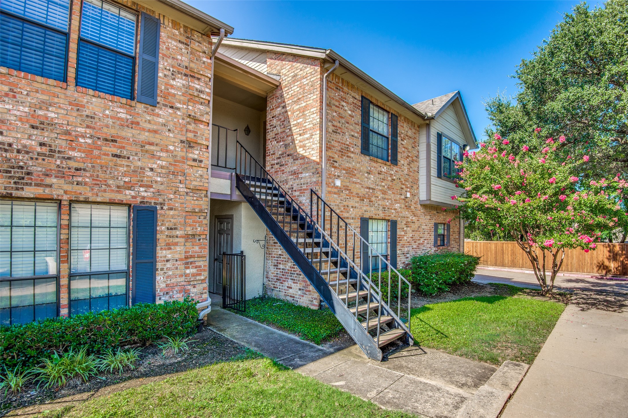 2835 Keller Springs Road 1304