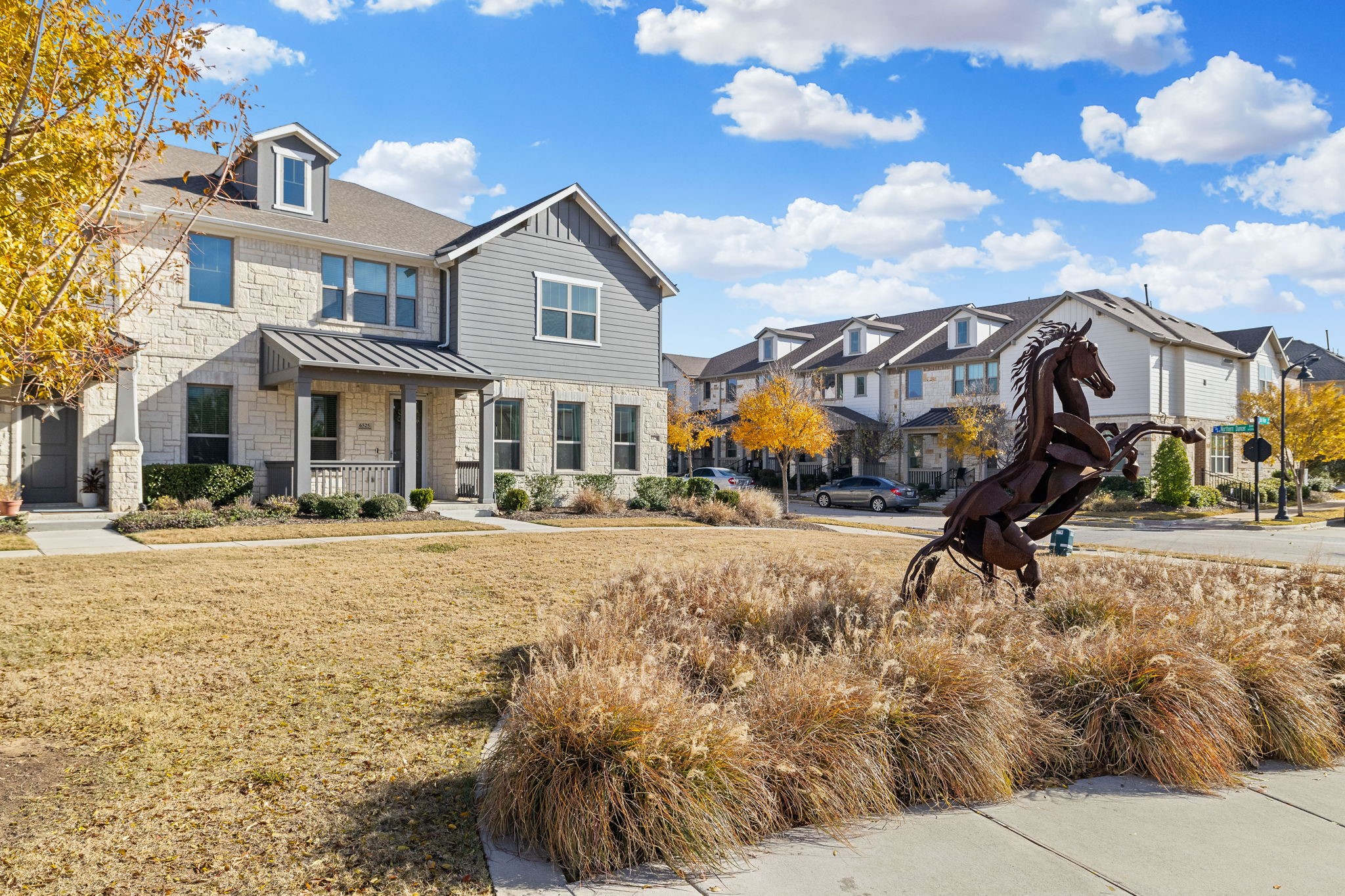 6525 Northern Dancer Drive