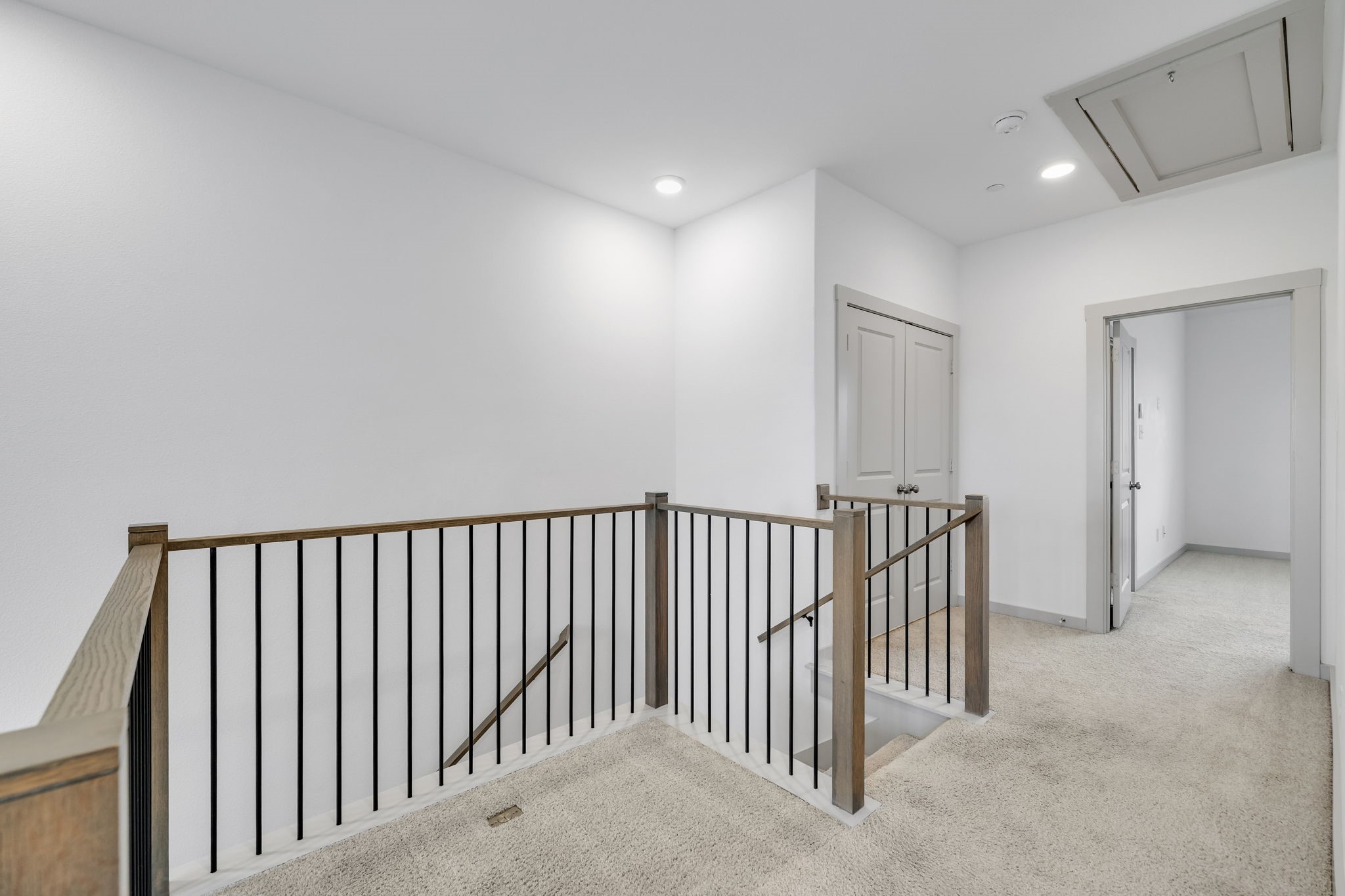 6525 Northern Dancer Drive