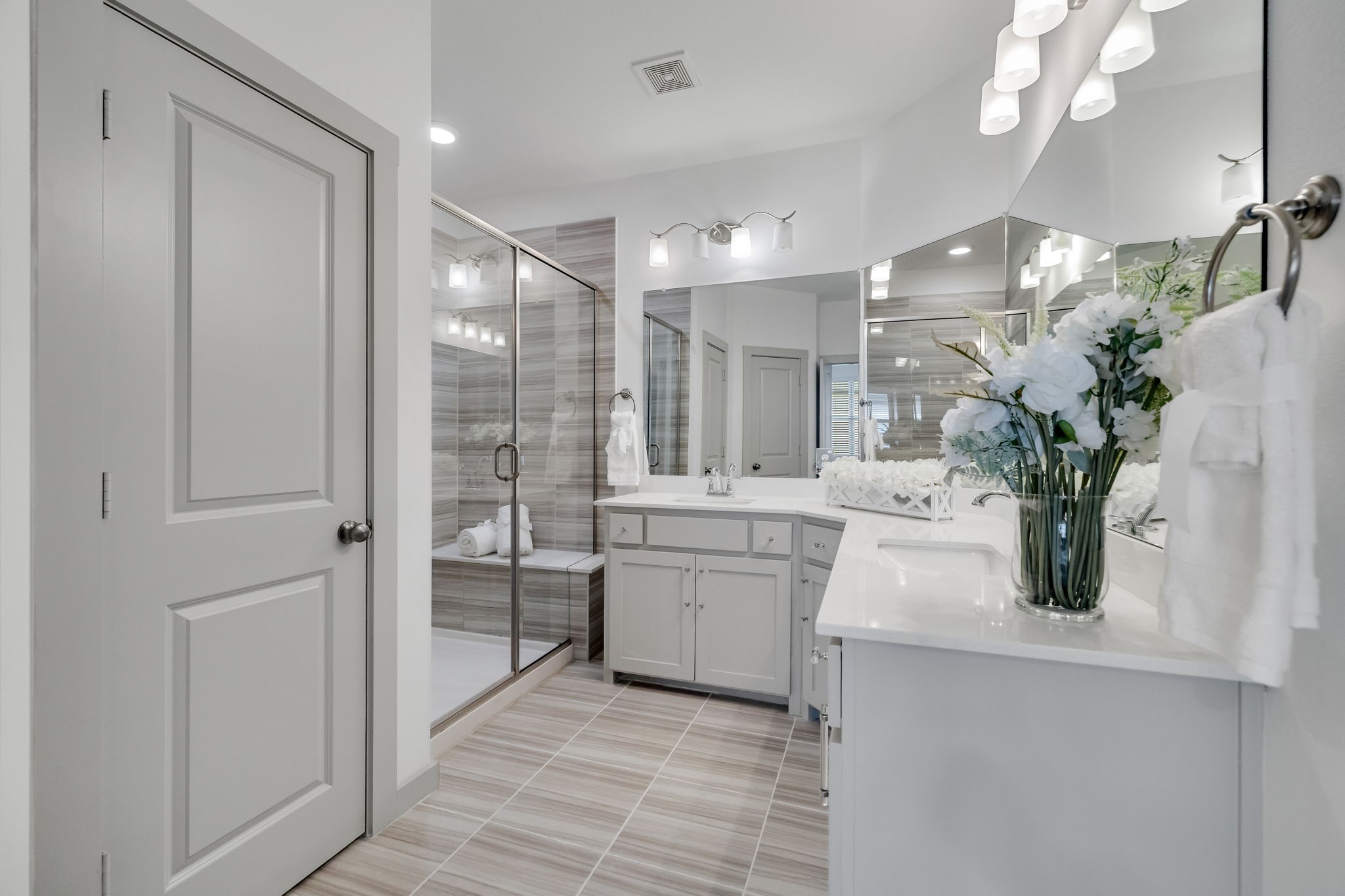 6525 Northern Dancer Drive