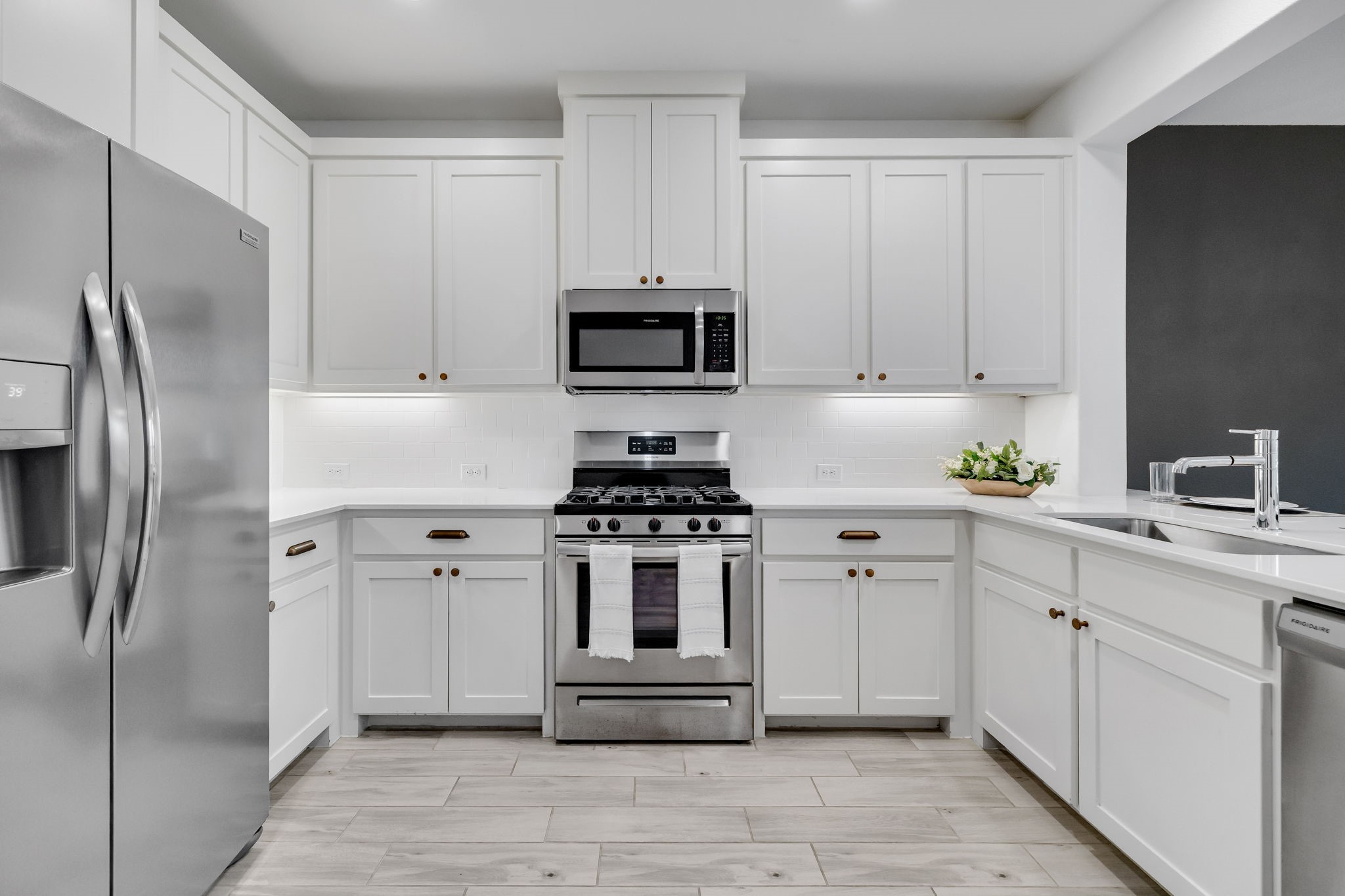 6525 Northern Dancer Drive