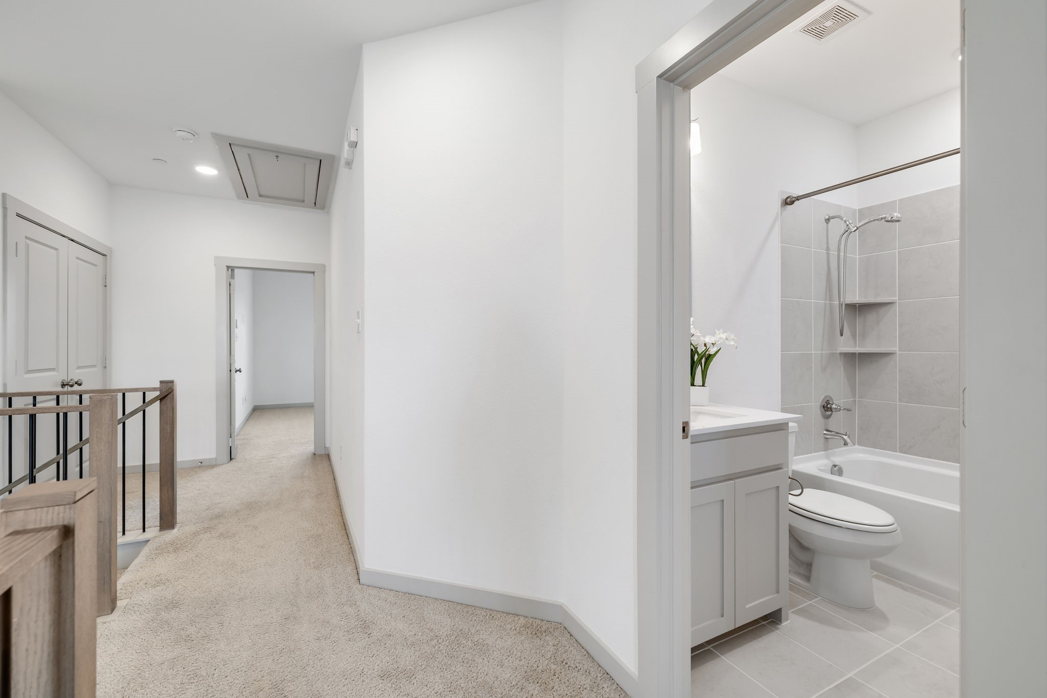 6525 Northern Dancer Drive