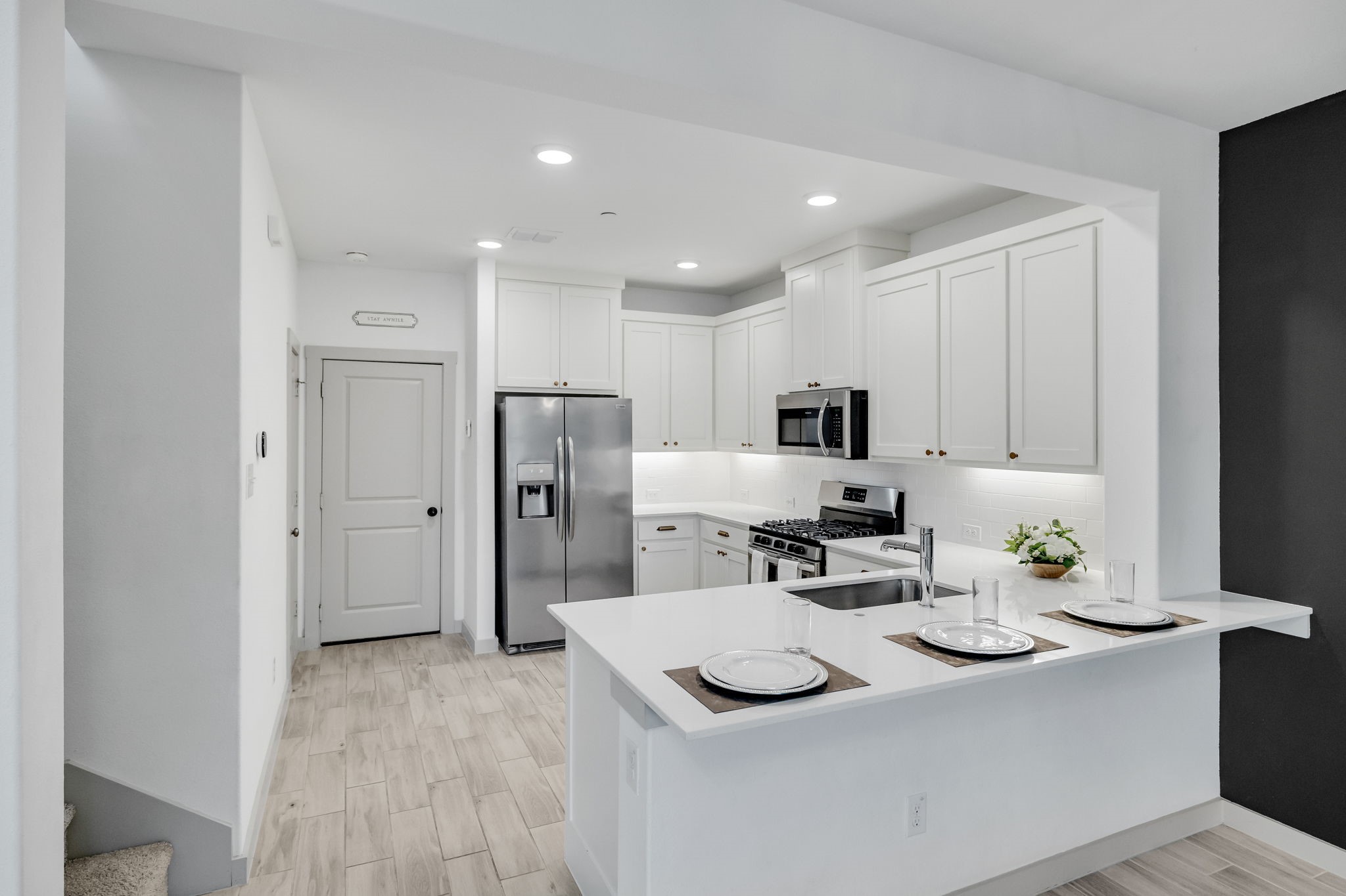 6525 Northern Dancer Drive