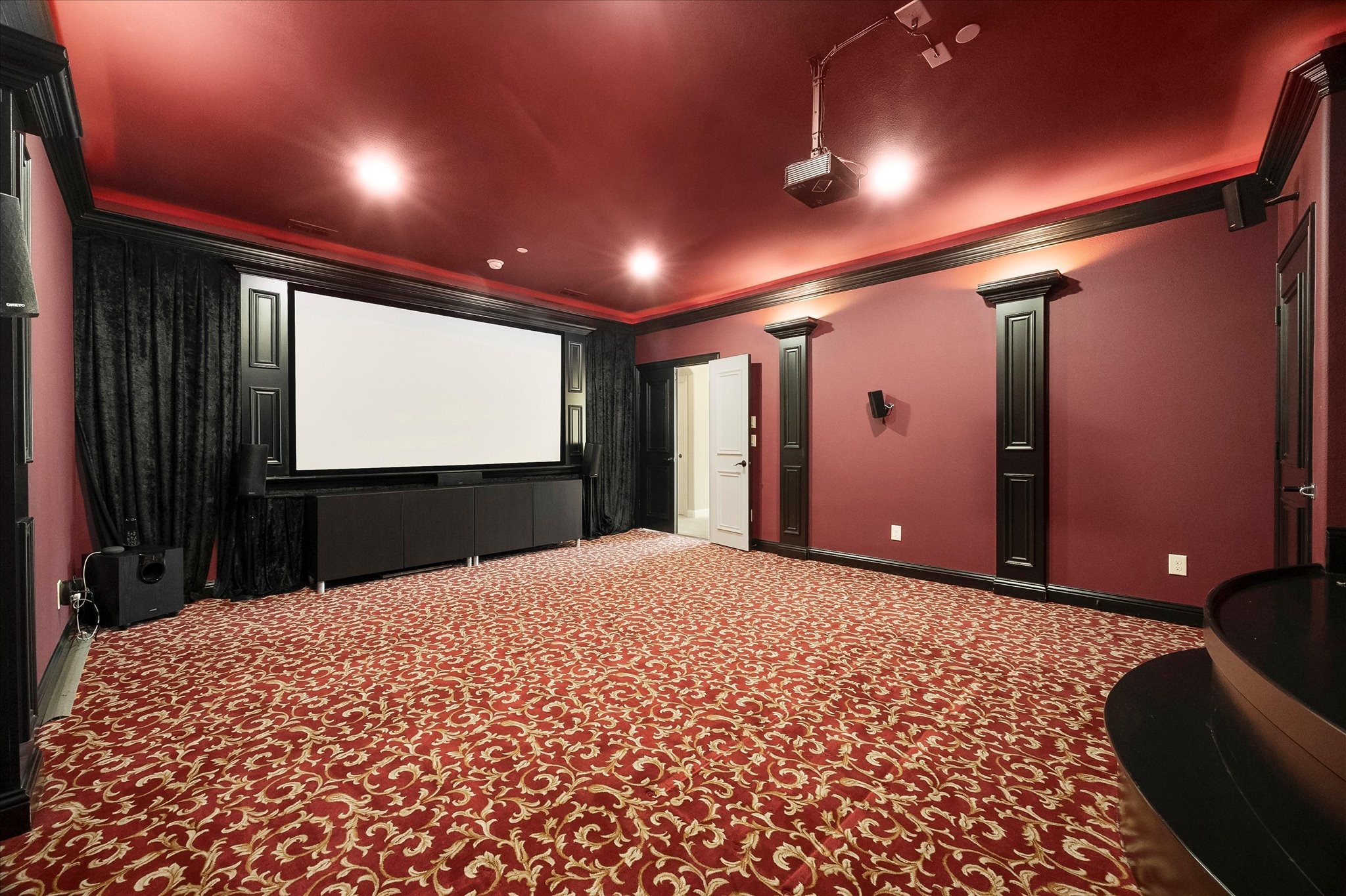 4177 Roaring Fork Lane