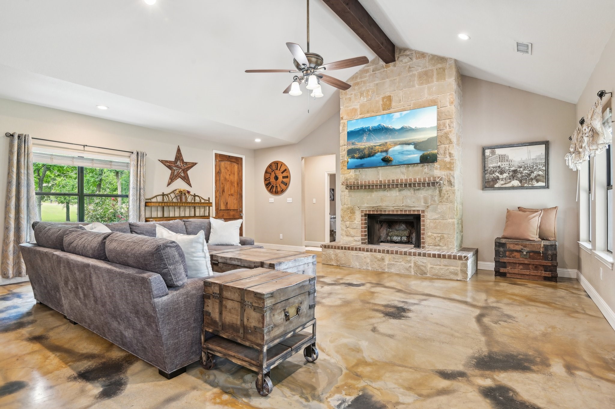 1389 County Road 3591