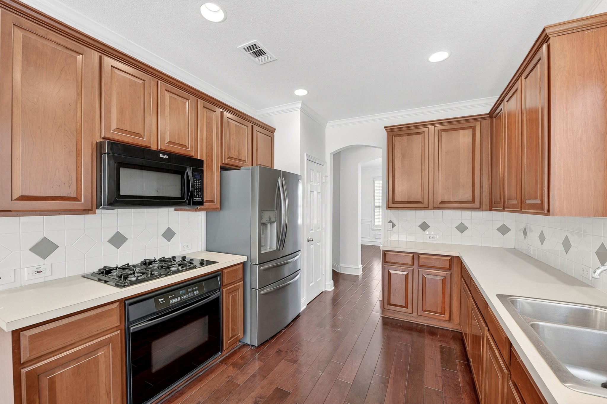 3004 Kimble Drive