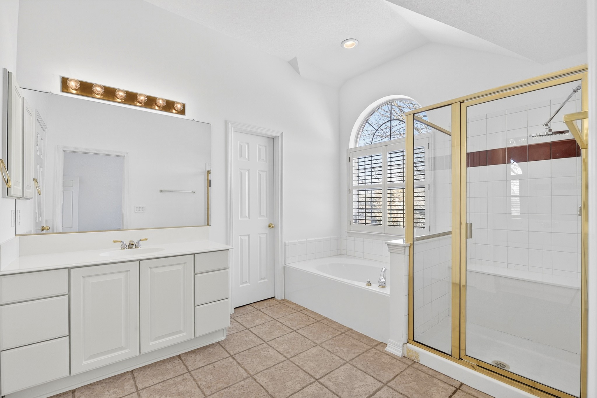 3004 Kimble Drive