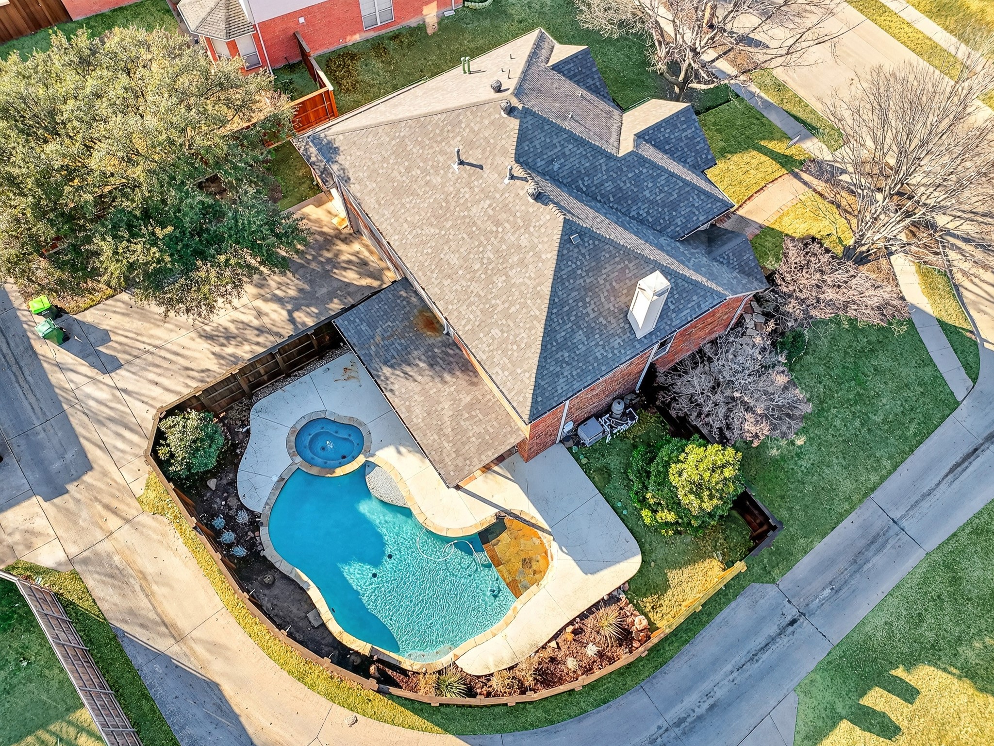 3004 Kimble Drive