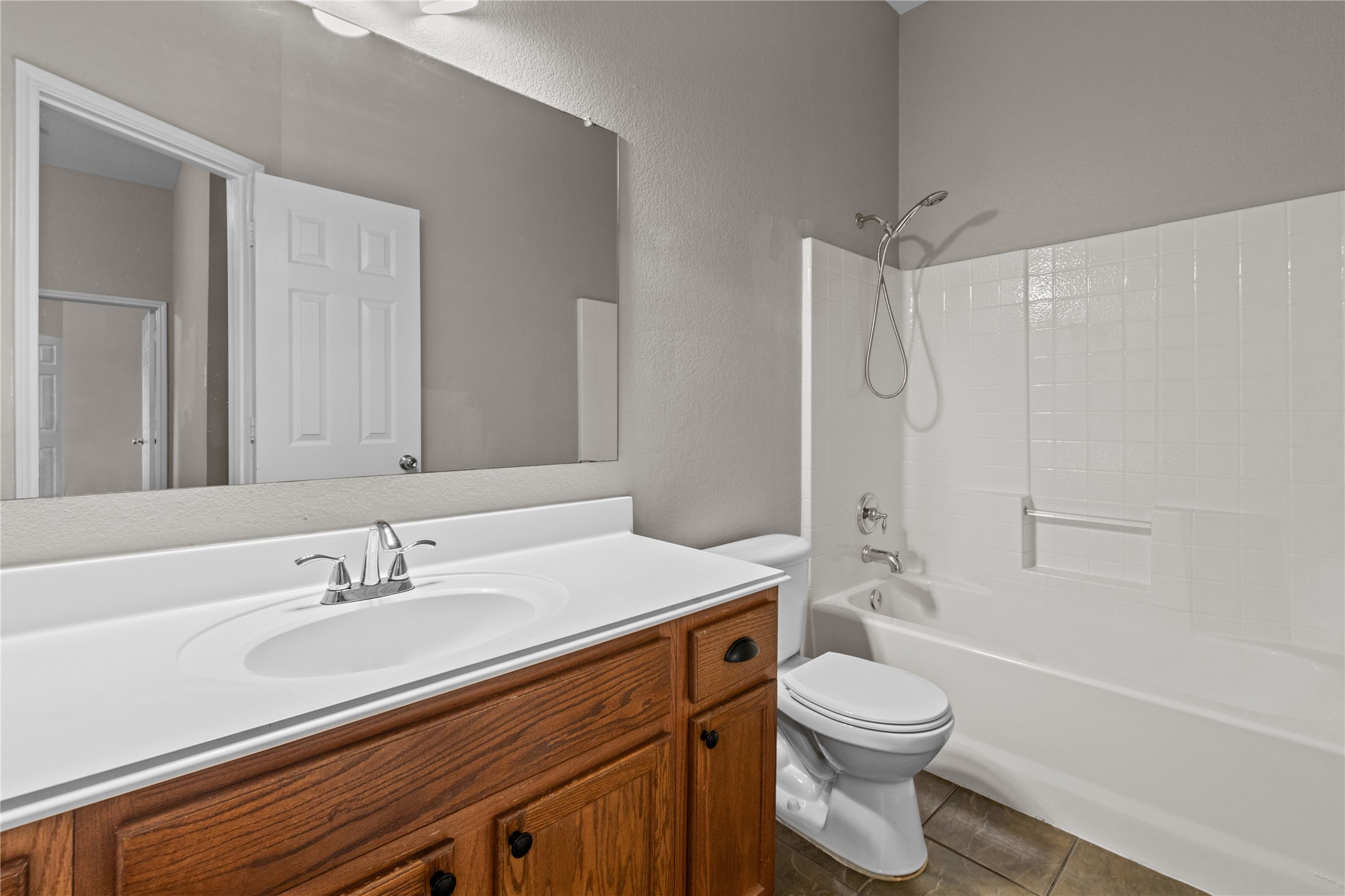 5136 Escambia Terrace