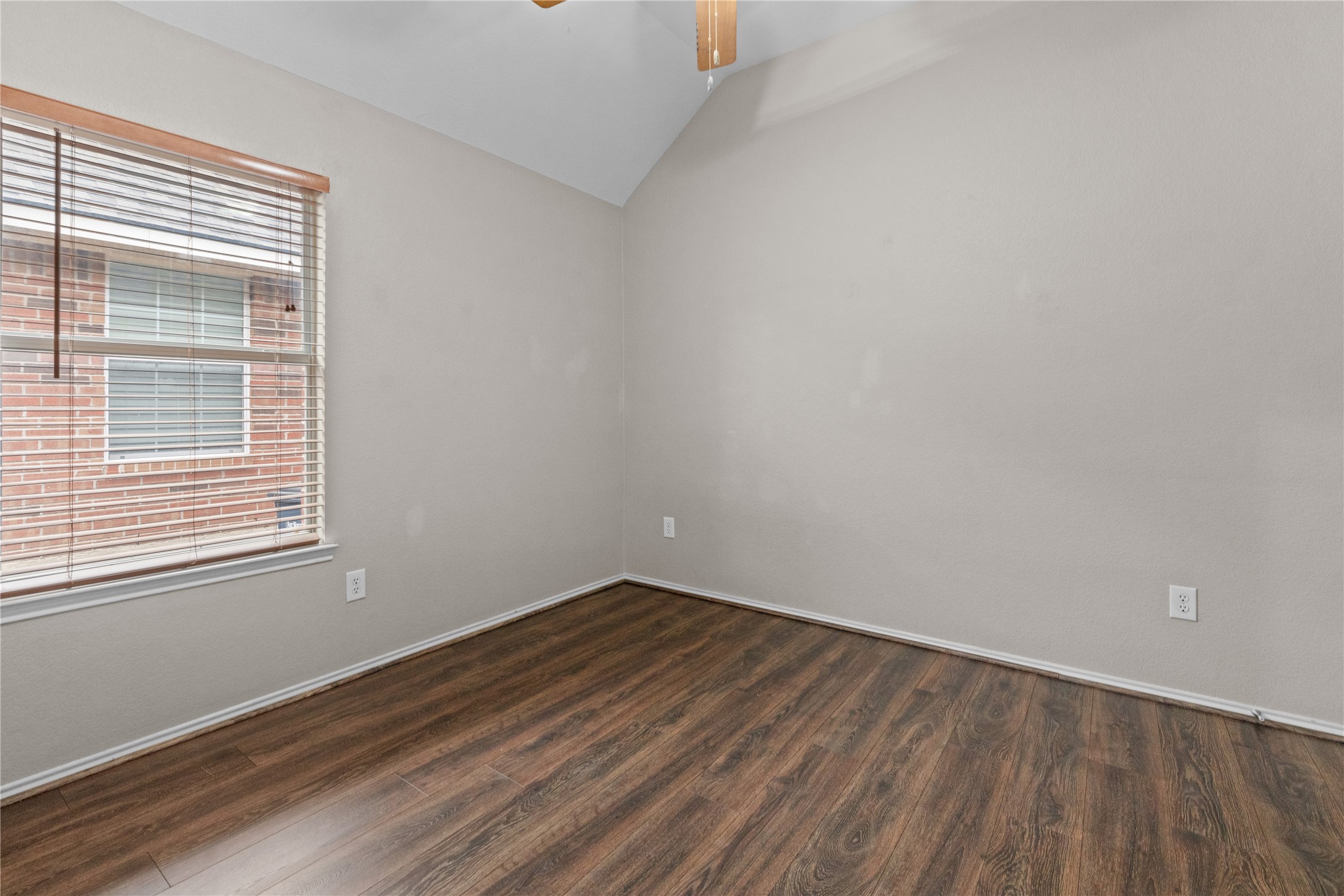 5136 Escambia Terrace