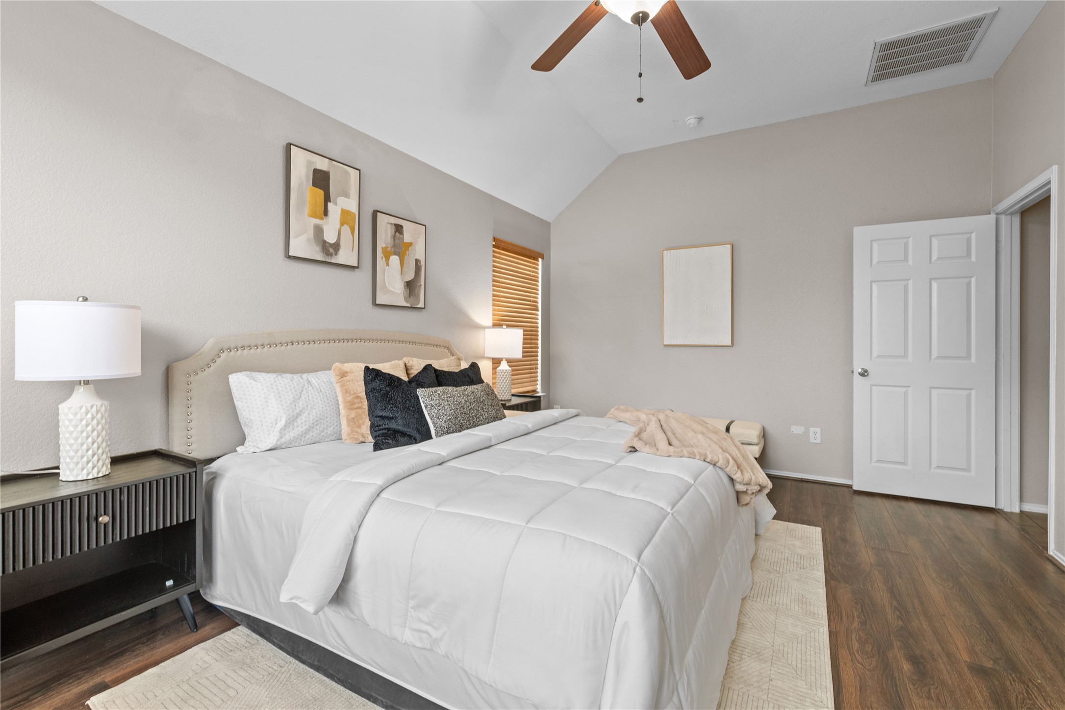 5136 Escambia Terrace