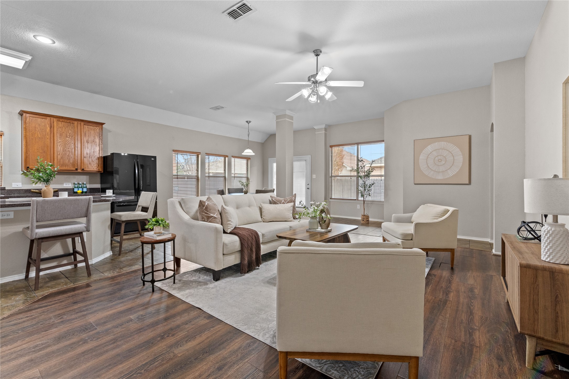 5136 Escambia Terrace