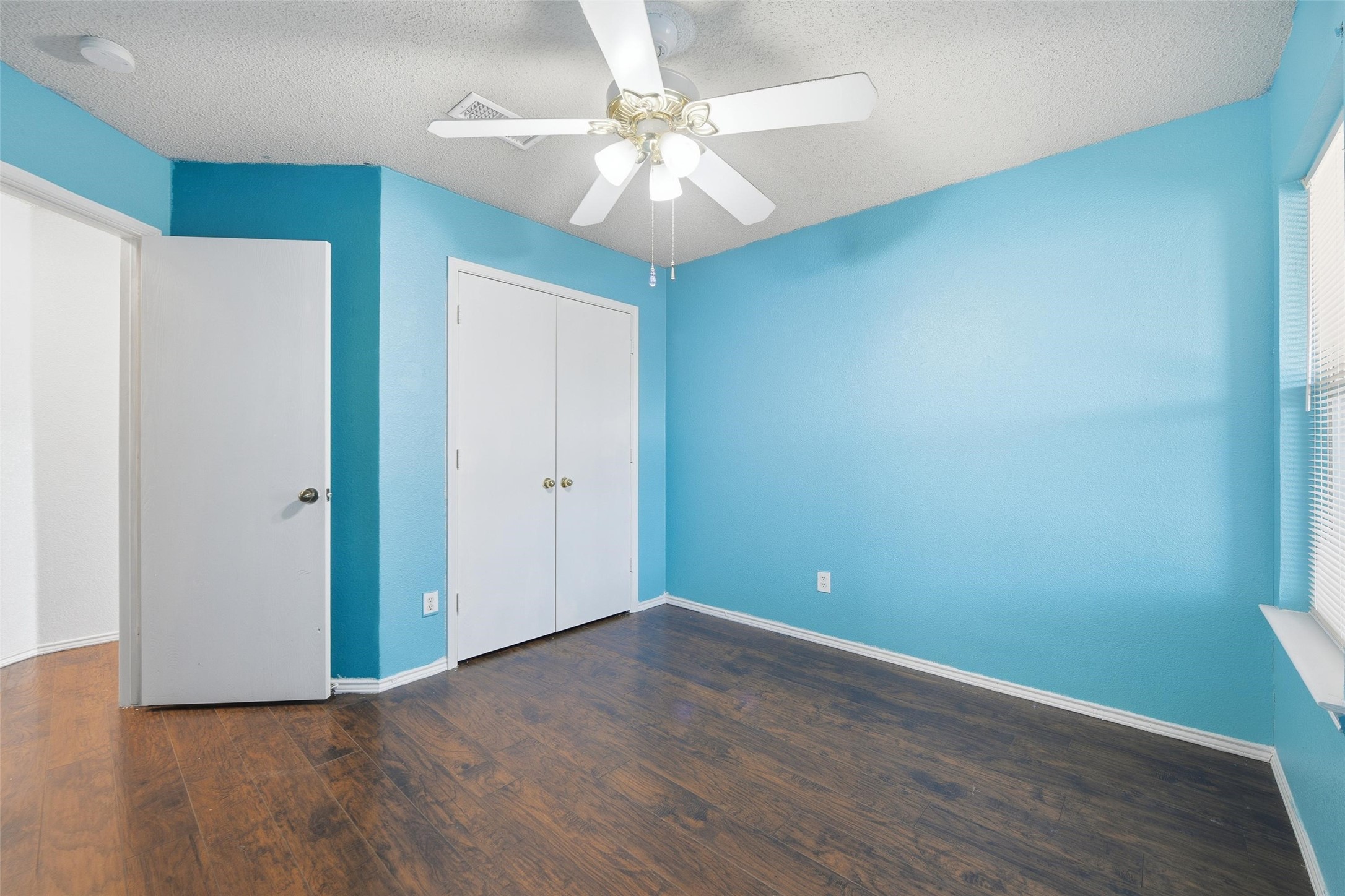 2504 Nogales Drive