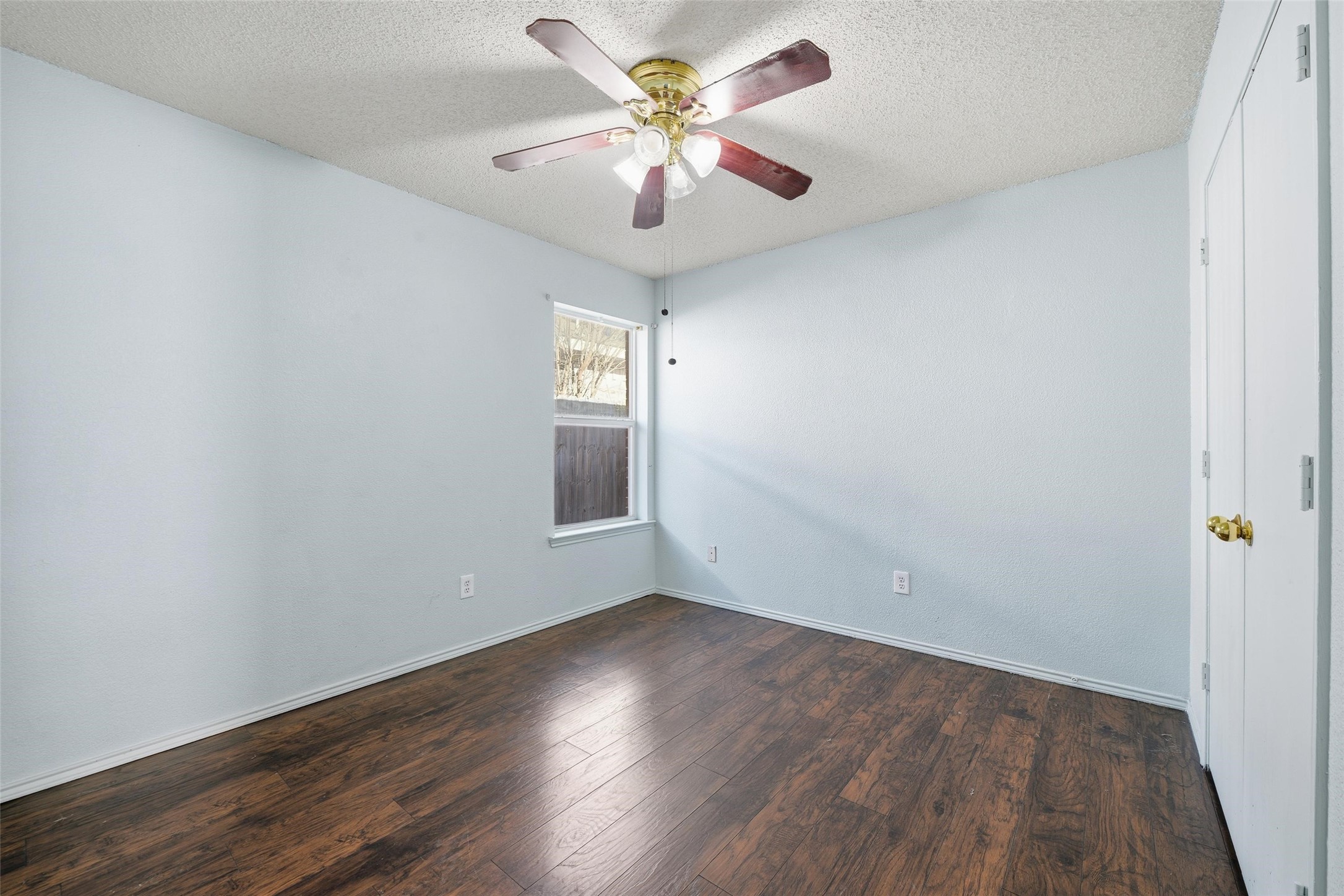 2504 Nogales Drive