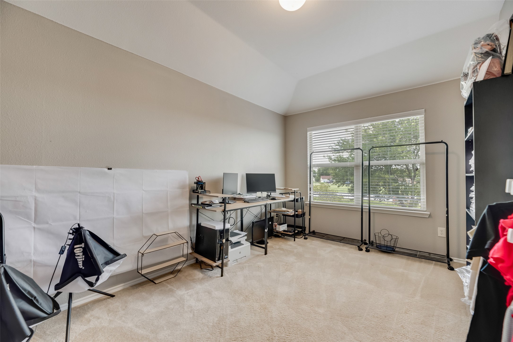 404 Fountain View Lane