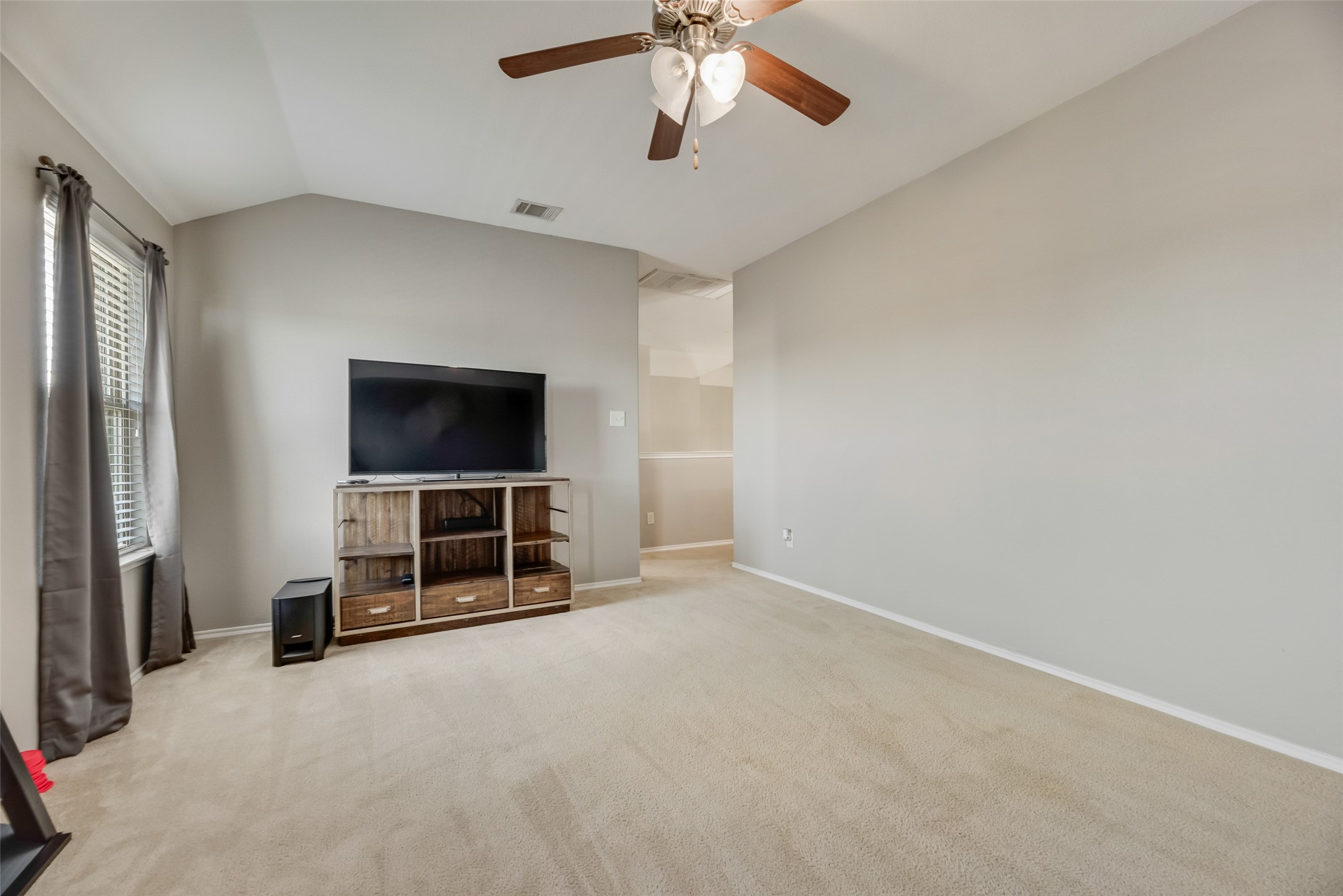 404 Fountain View Lane