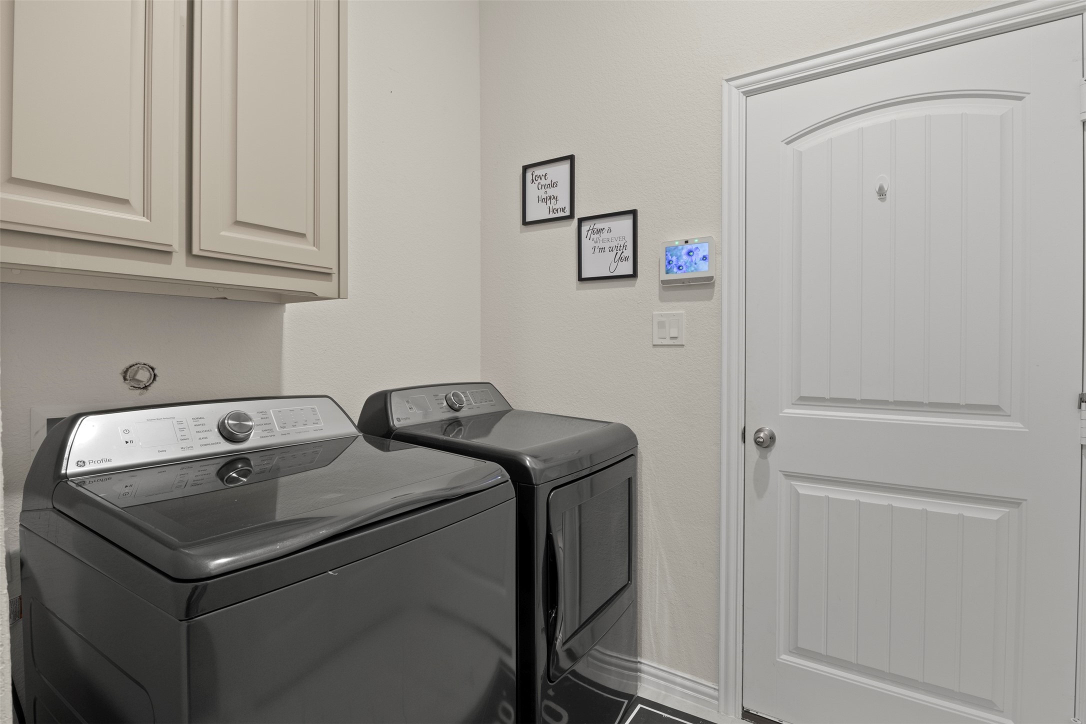 3213 Greymoore Drive