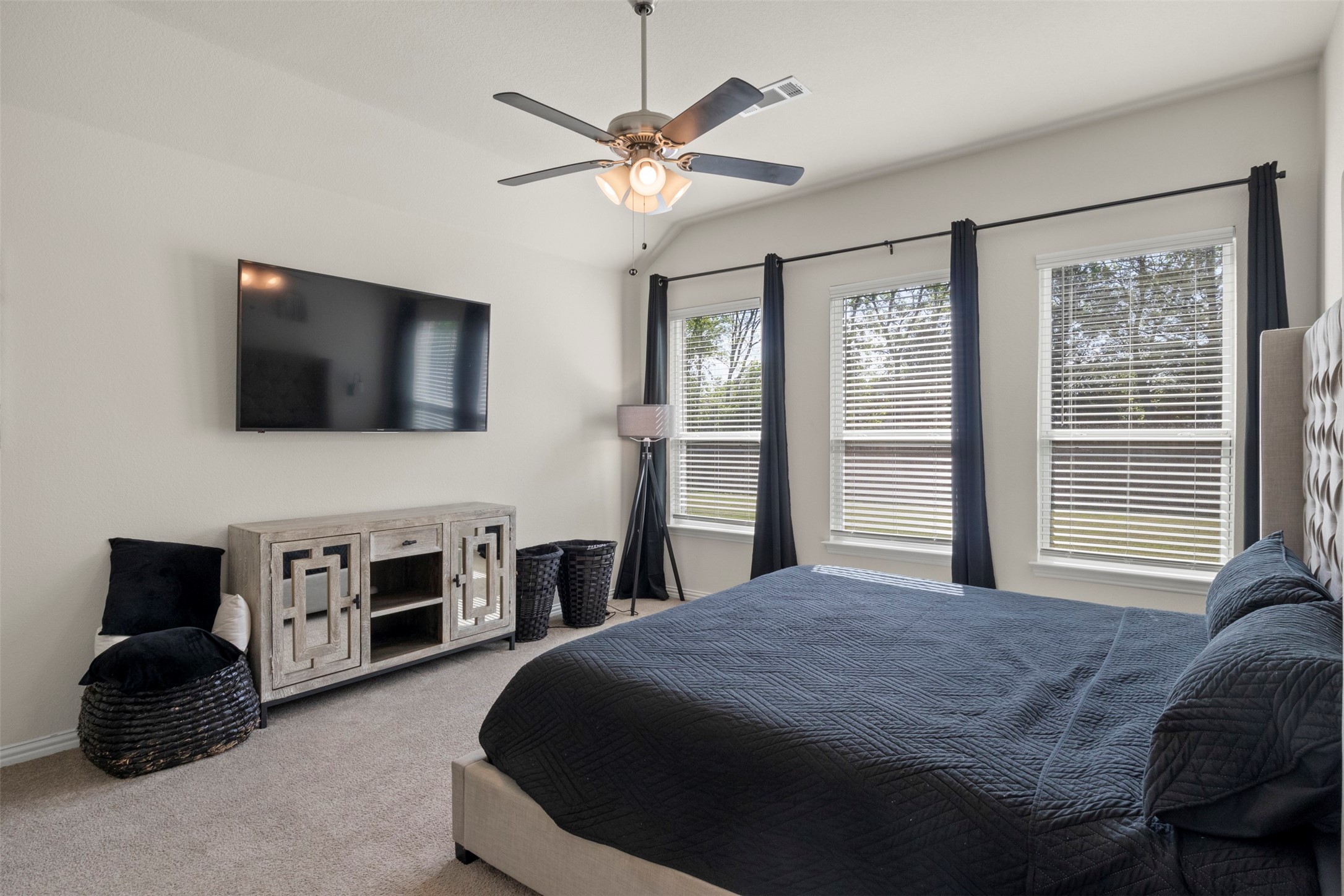 3213 Greymoore Drive