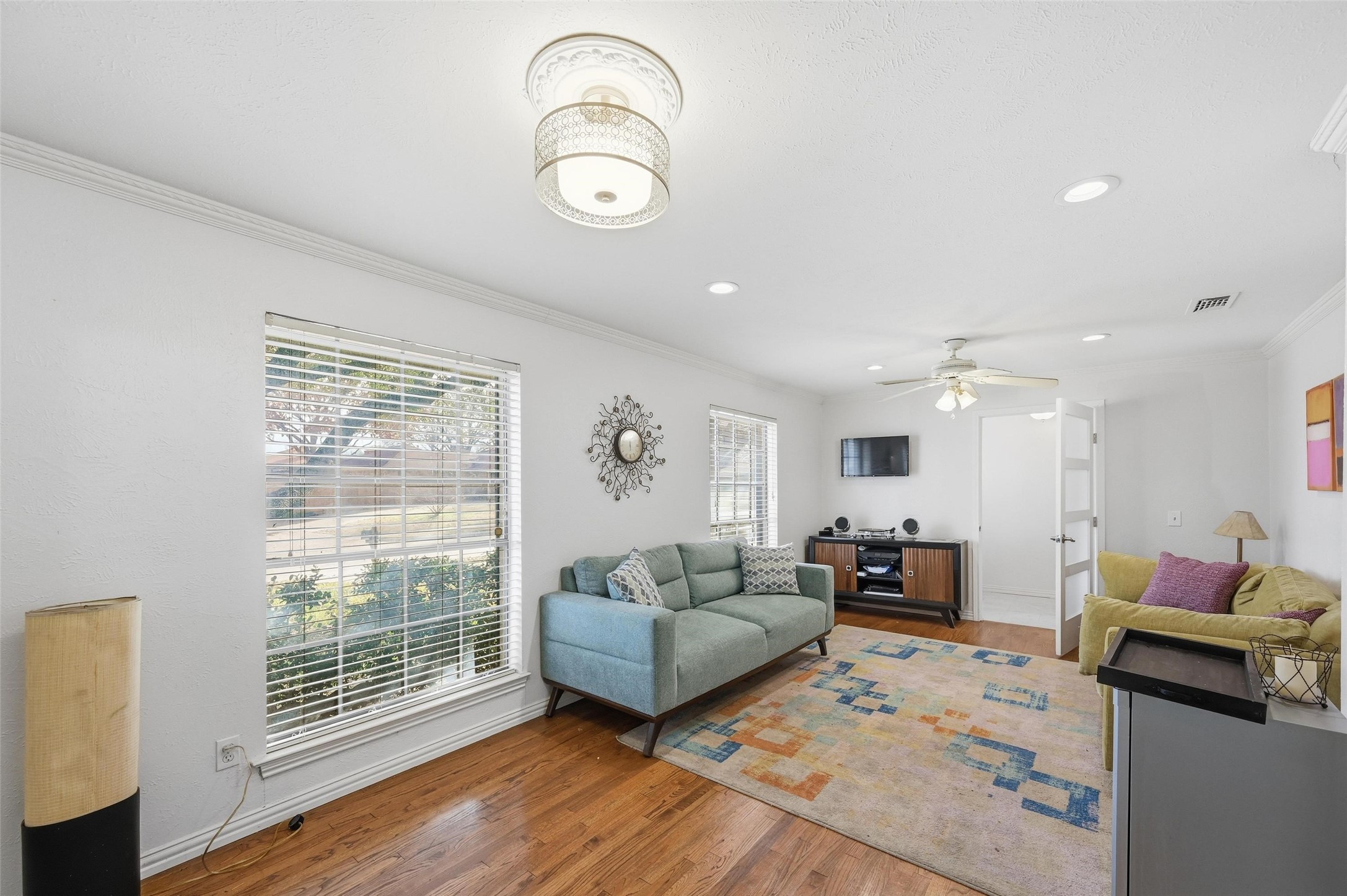 2705 Las Palmas Lane