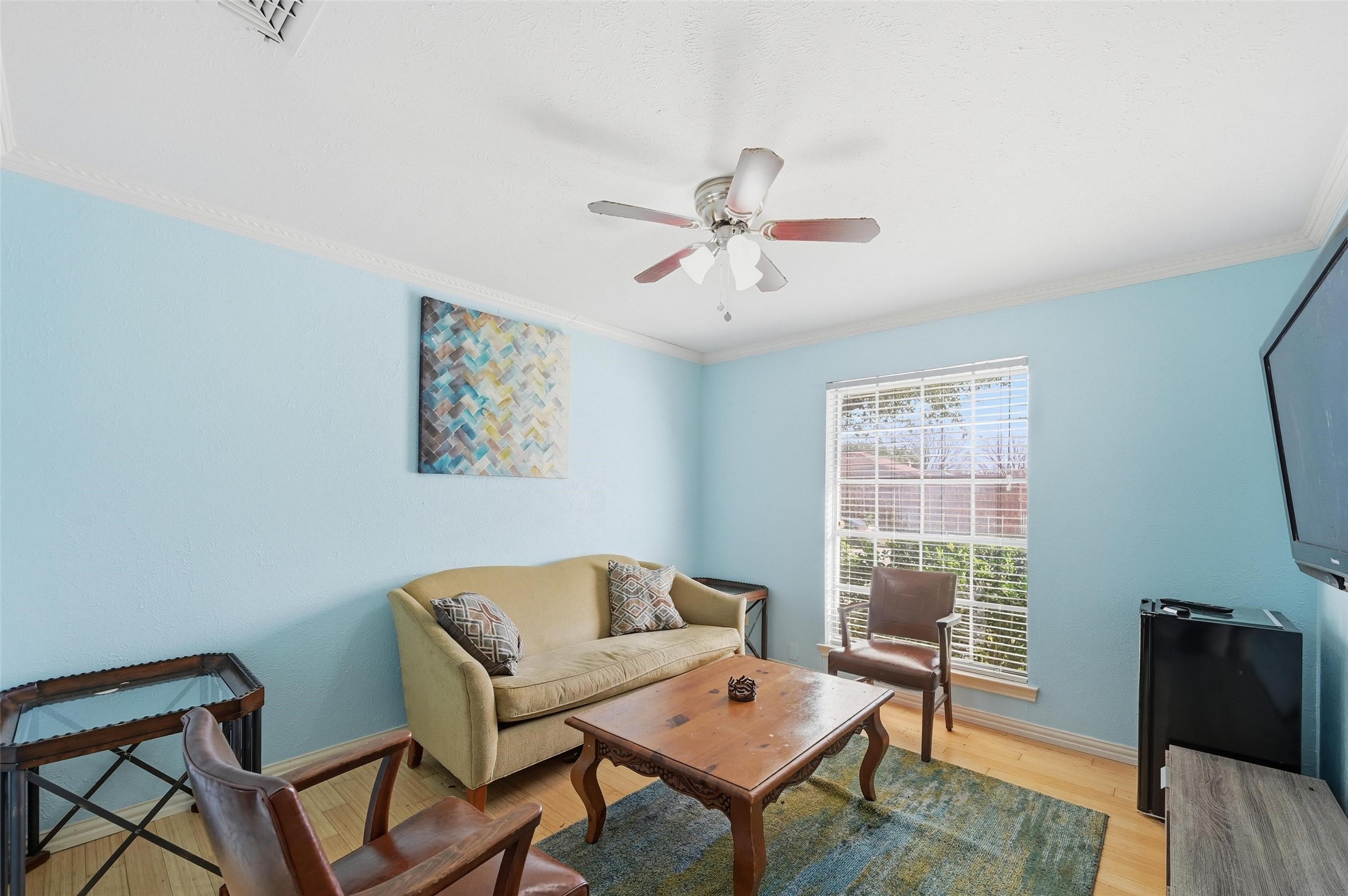 2705 Las Palmas Lane