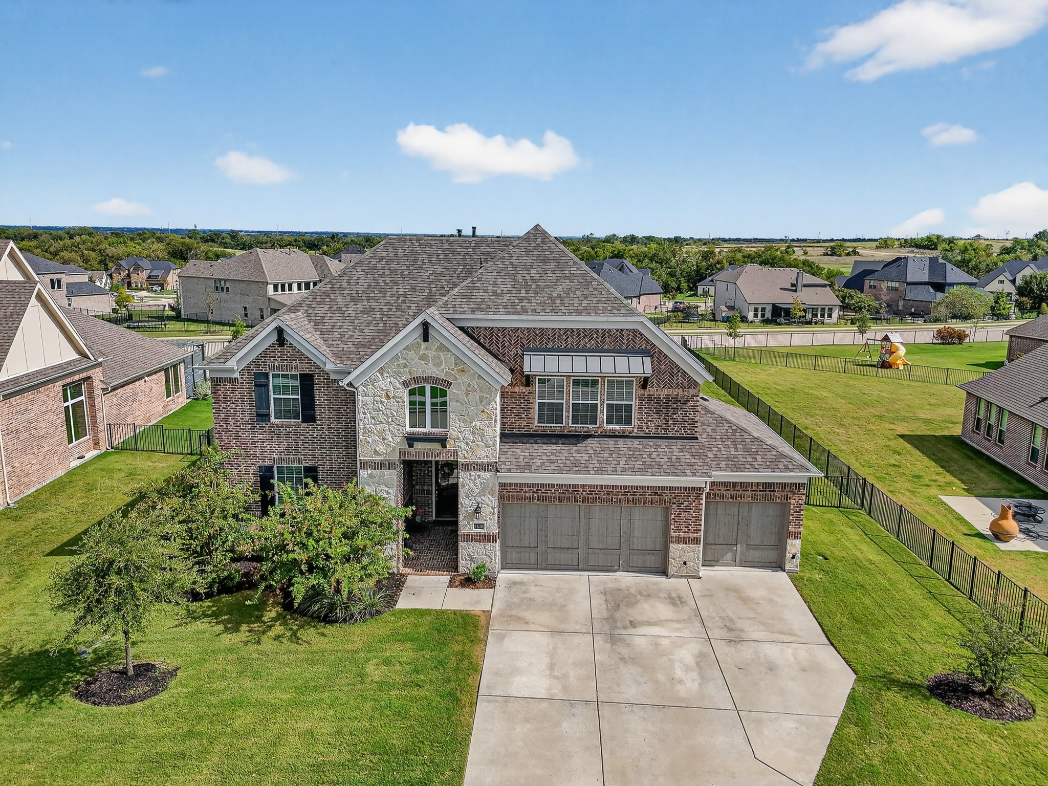 1420 Wolf Ridge Run