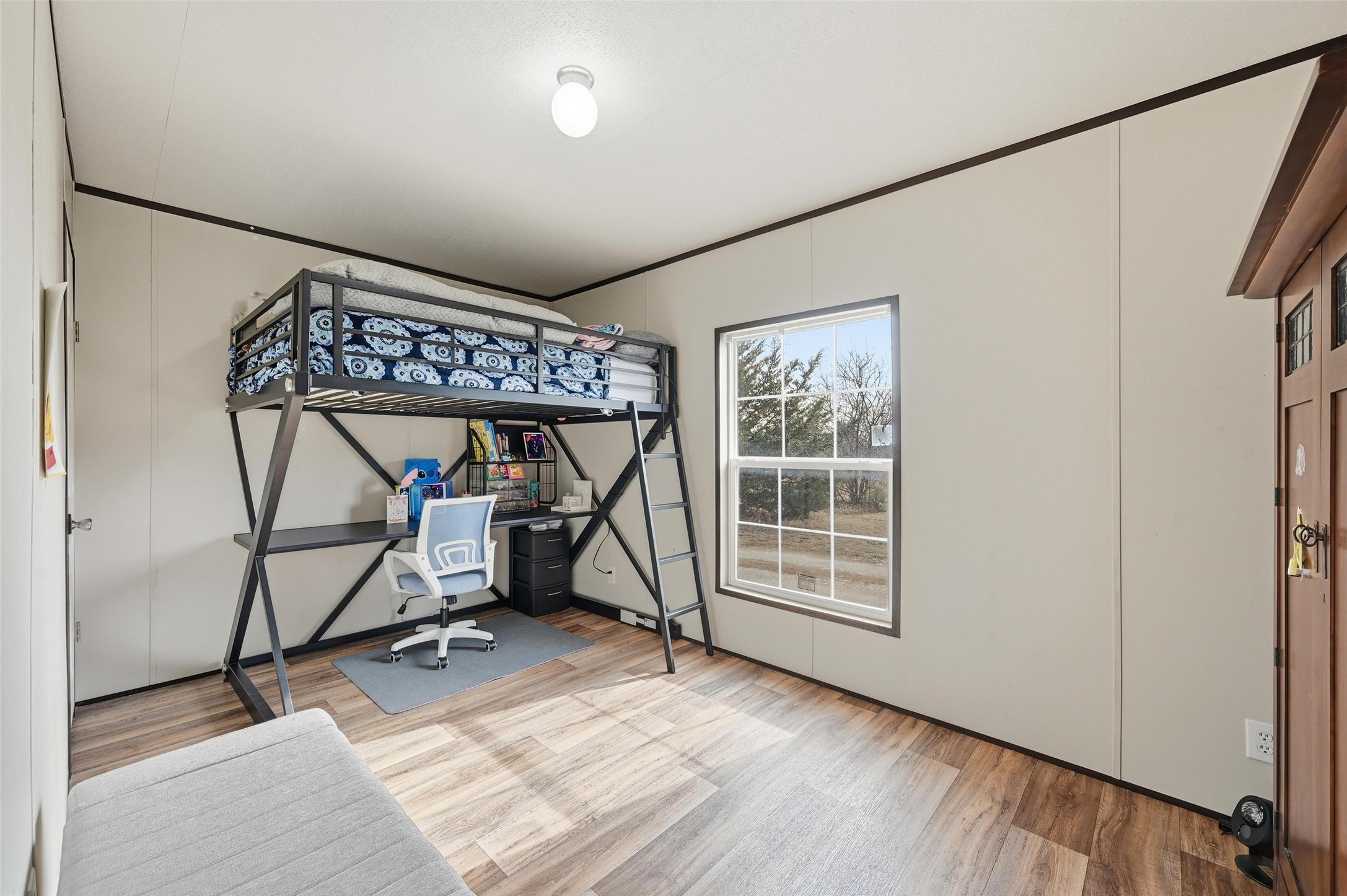 18090 Brookfield Drive