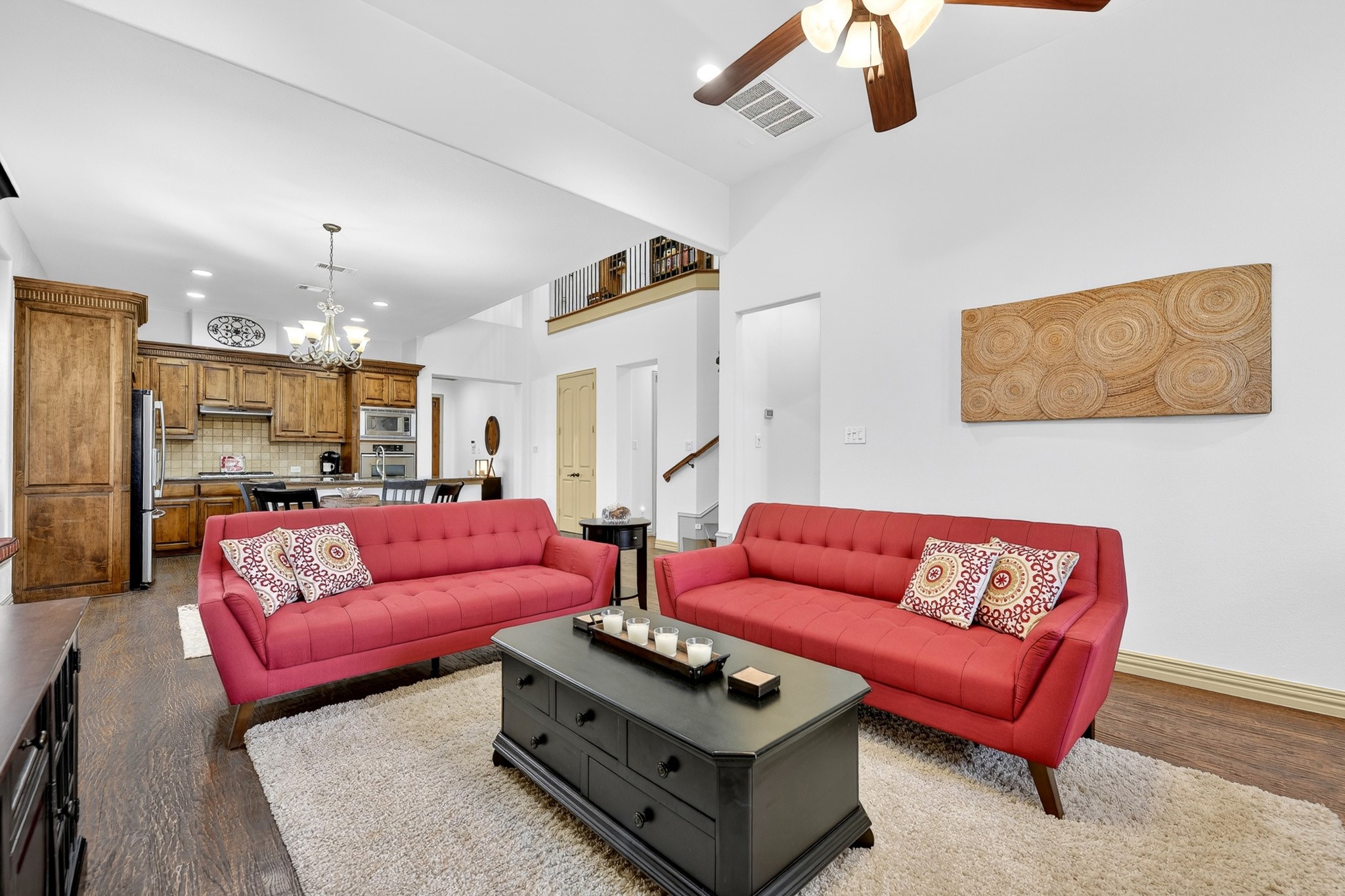 2012 S Hill Drive