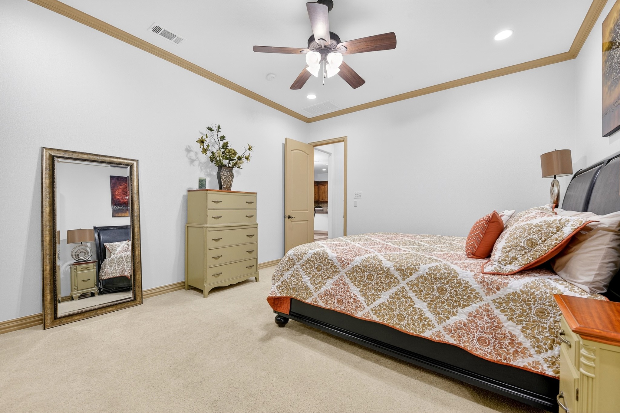 2012 S Hill Drive