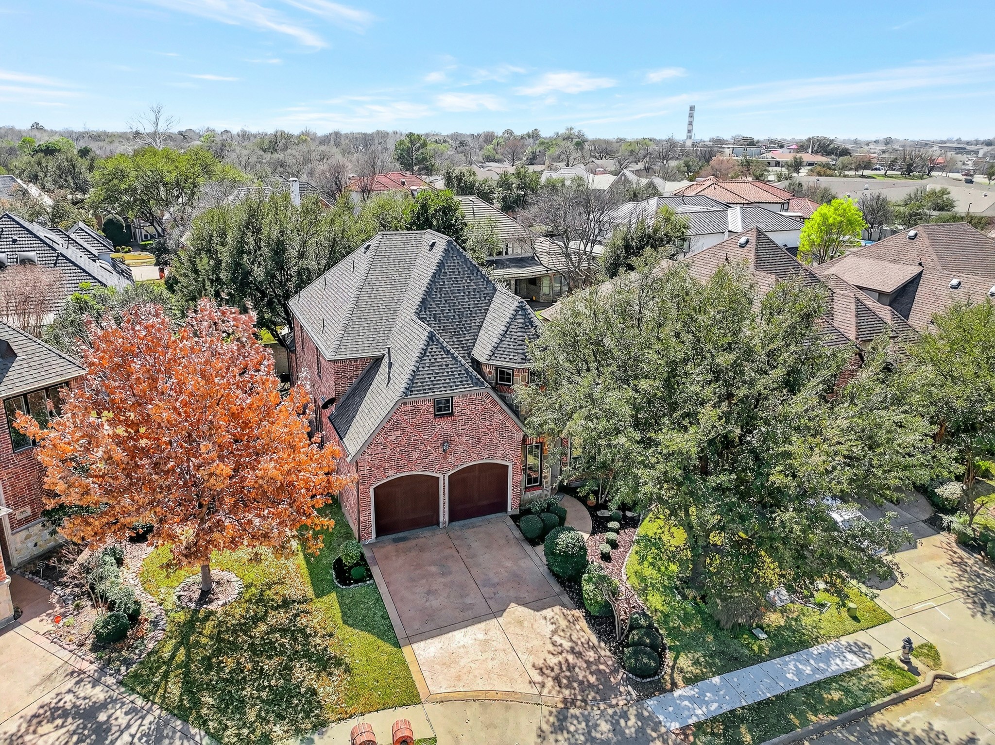 2012 S Hill Drive