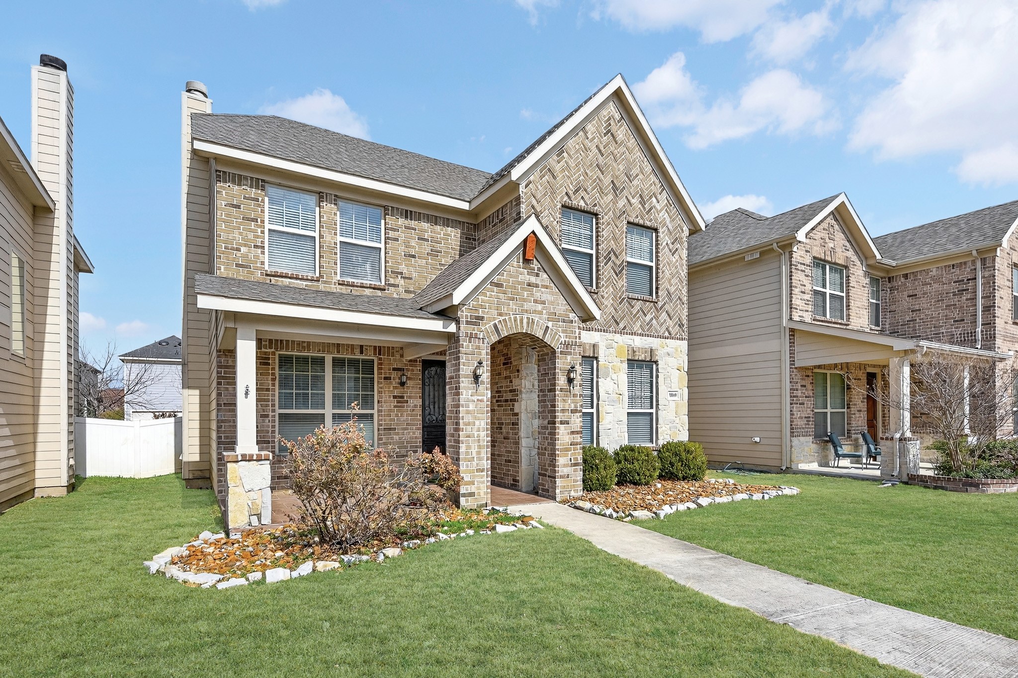 1049 Marietta Lane