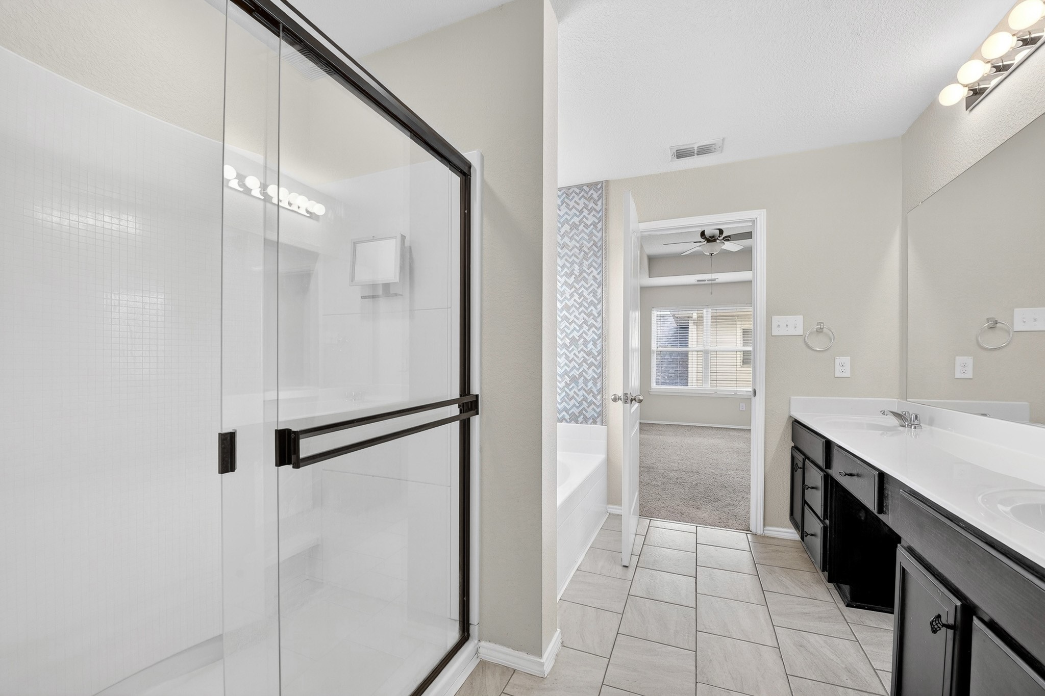 1049 Marietta Lane