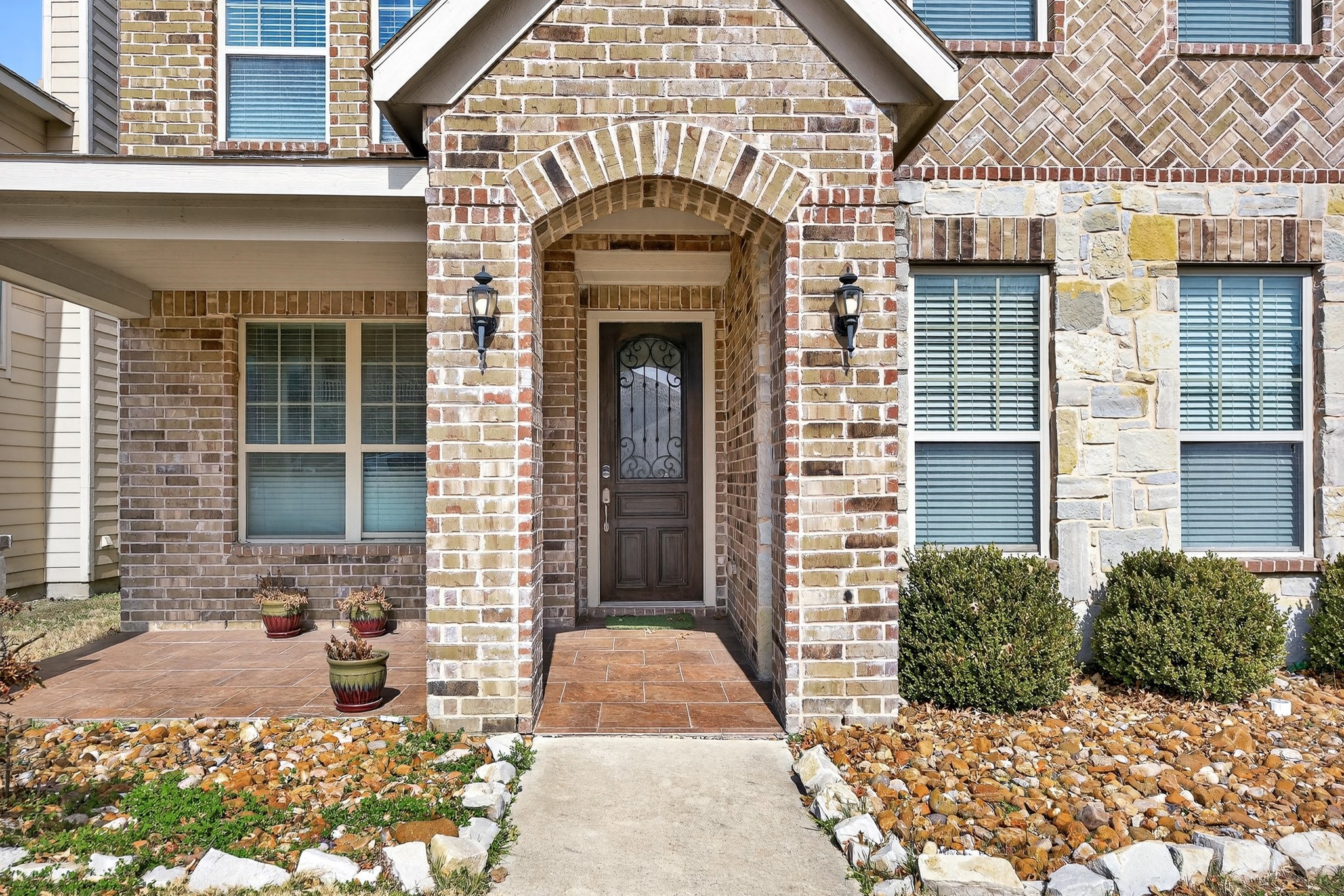 1049 Marietta Lane