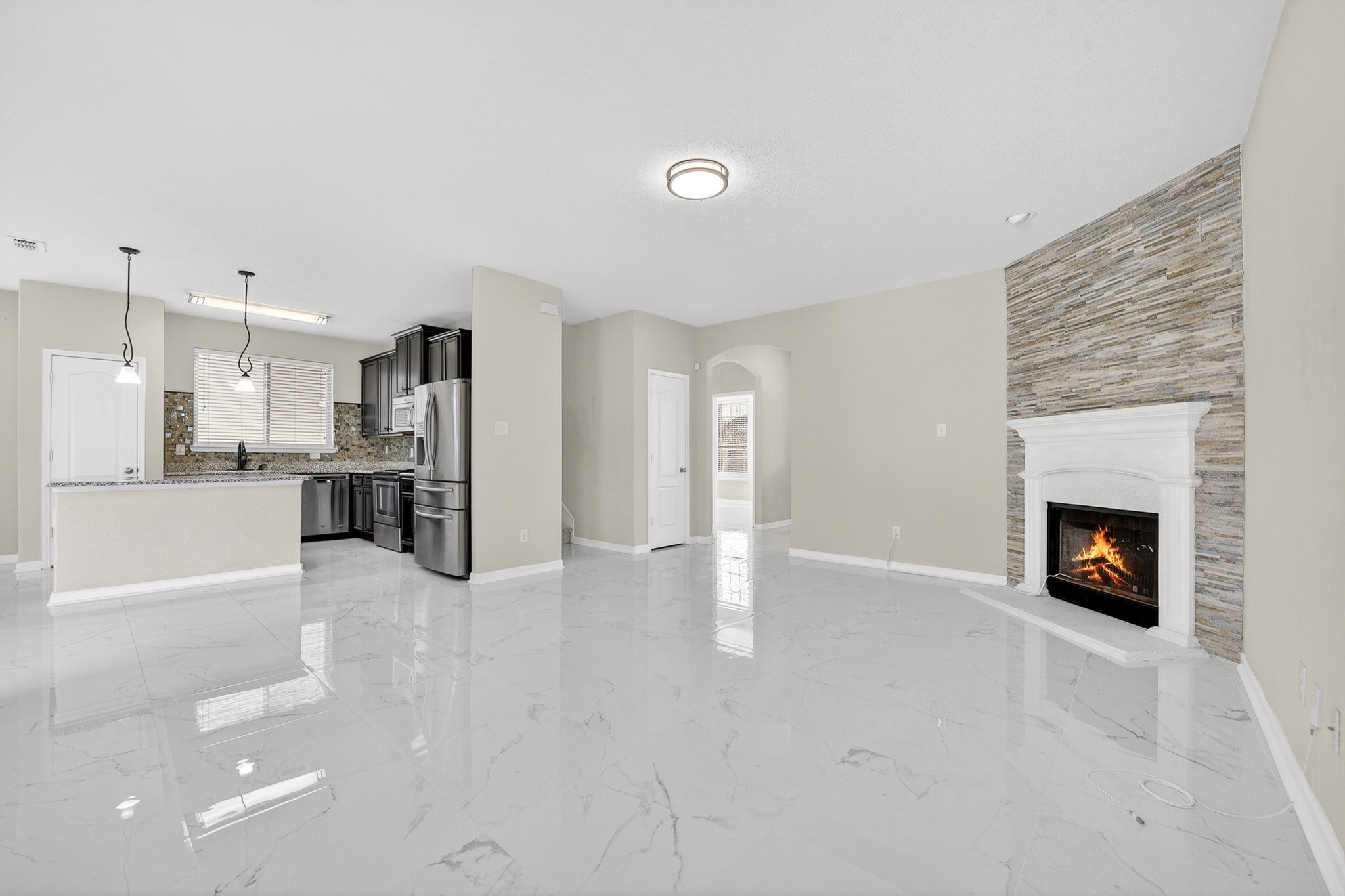 1049 Marietta Lane