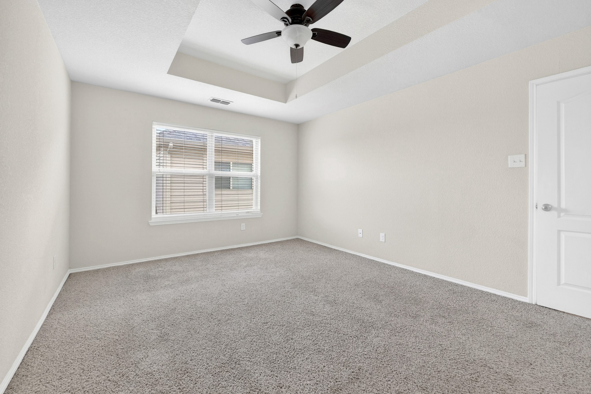 1049 Marietta Lane