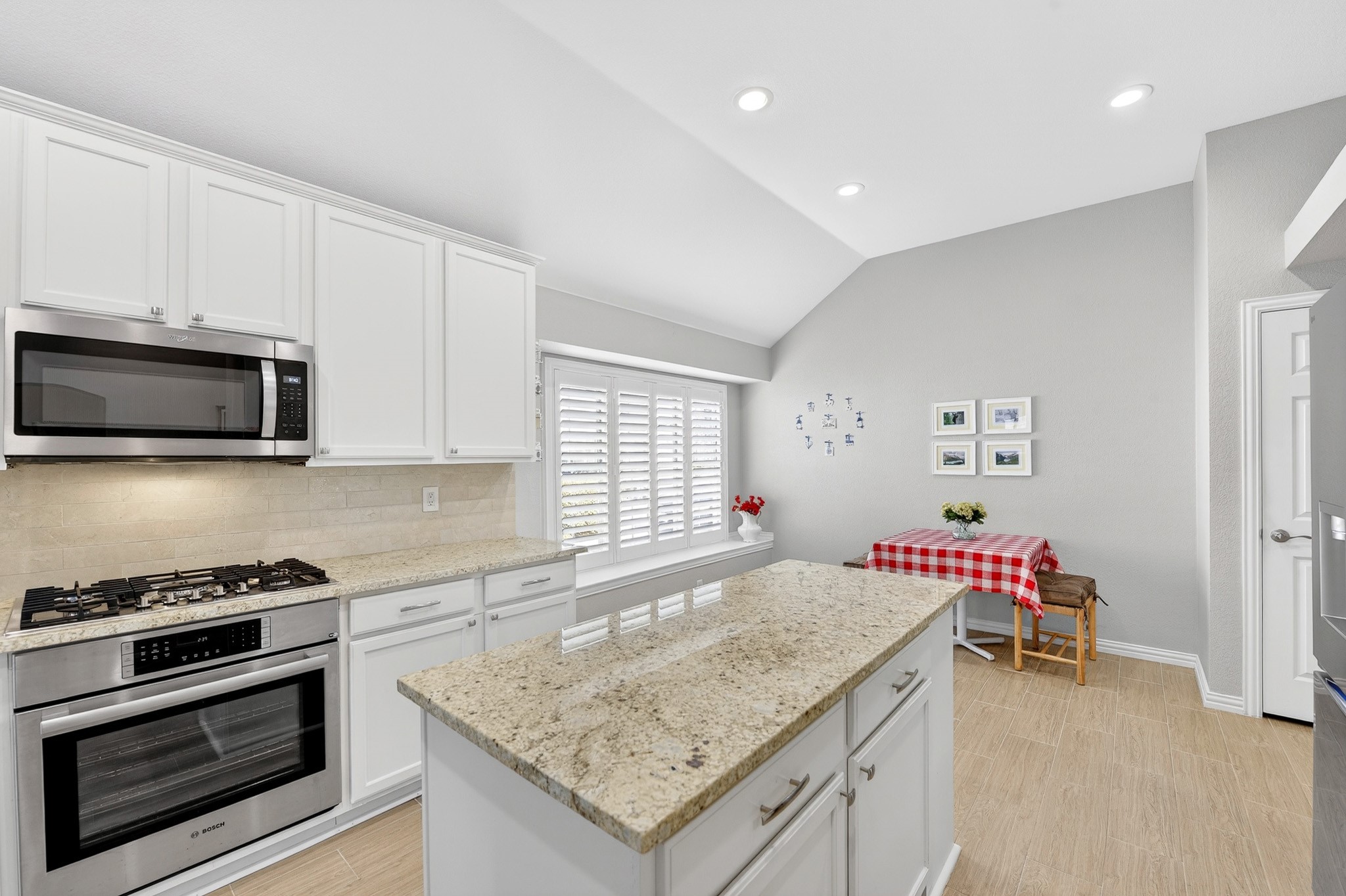 4012 Kenwood Drive