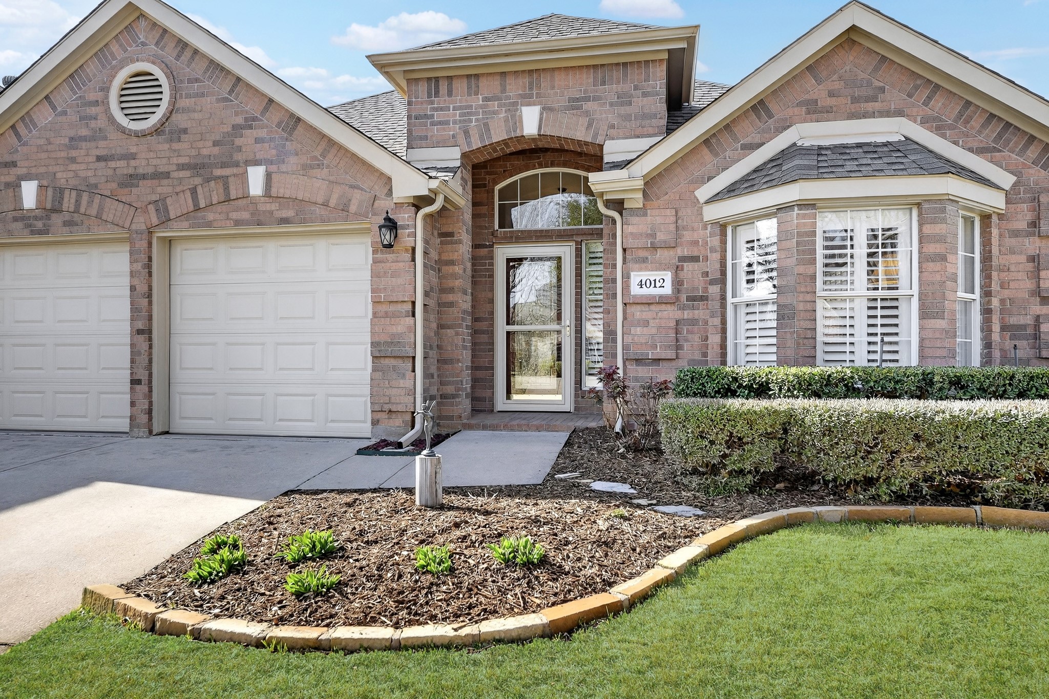 4012 Kenwood Drive
