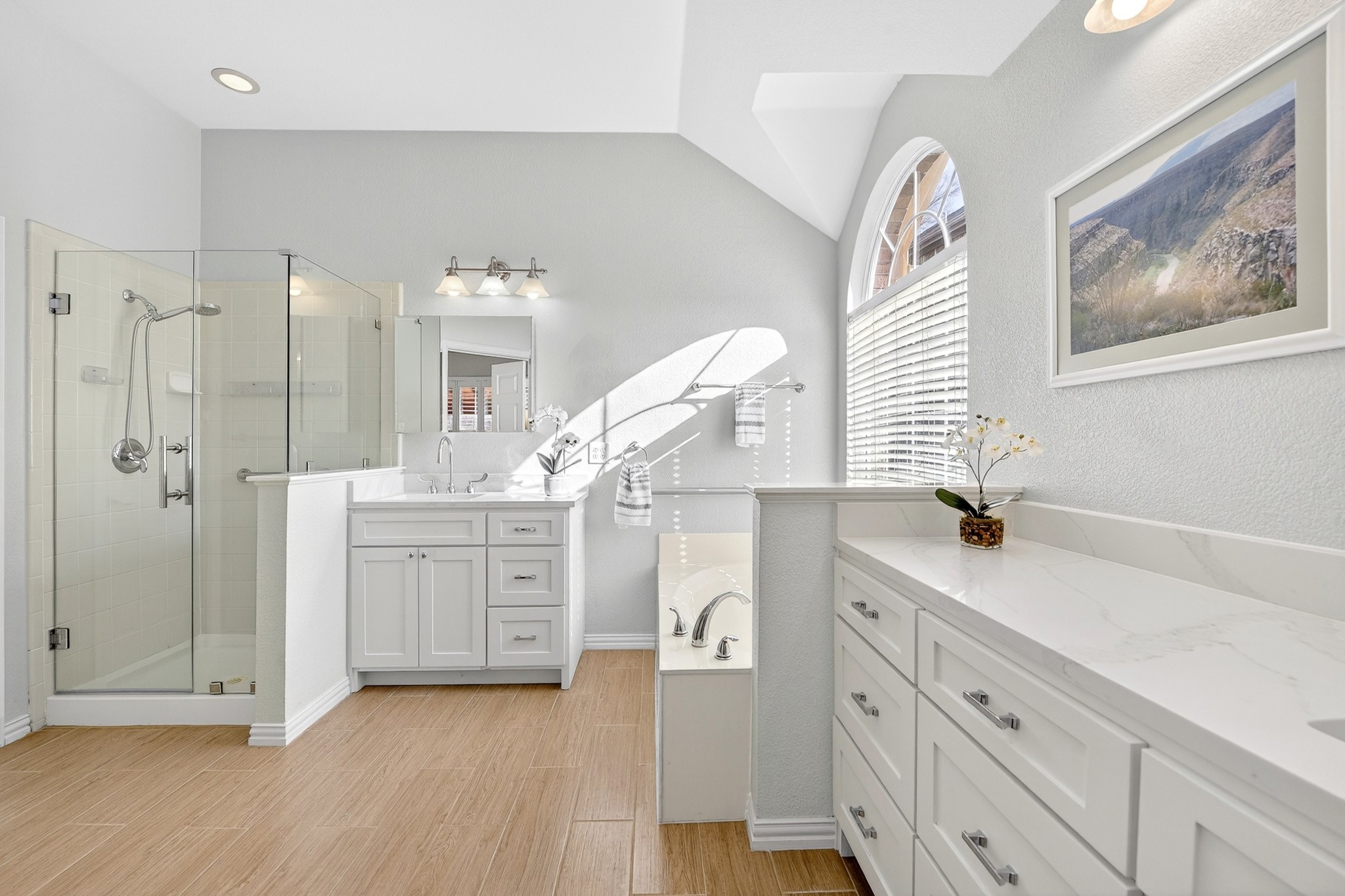 4012 Kenwood Drive
