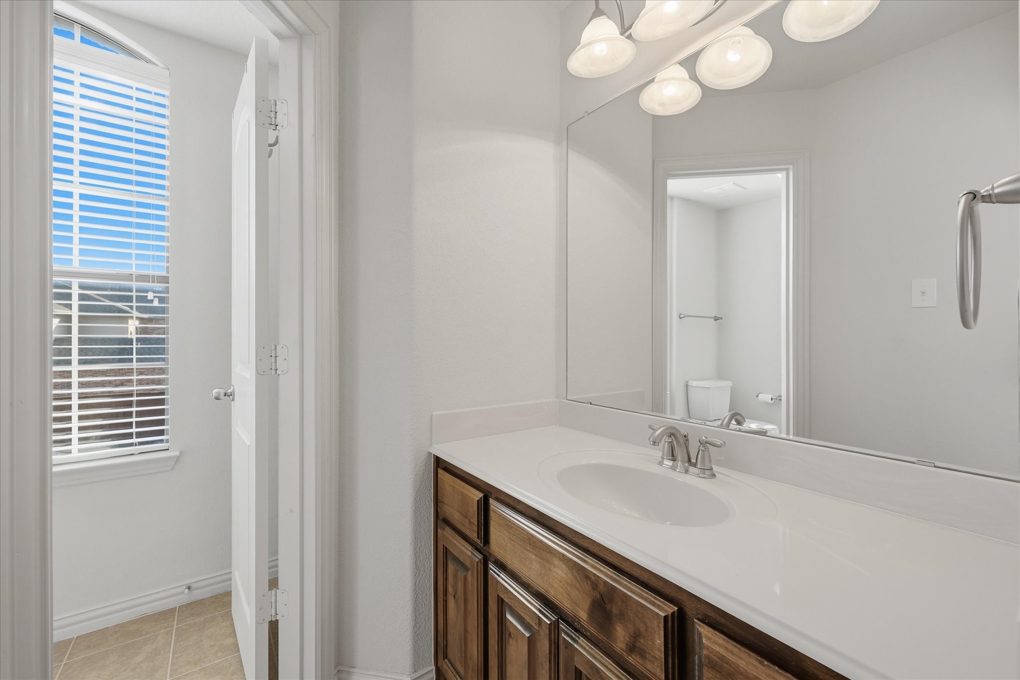 7917 E Aspermont Drive