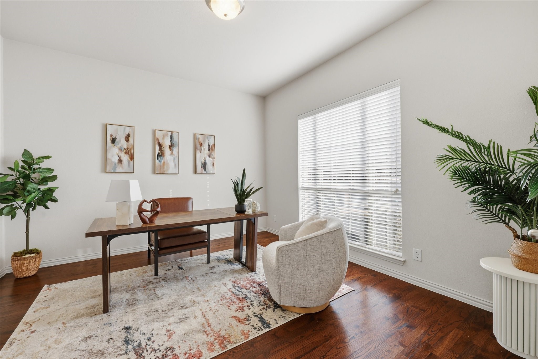 7917 E Aspermont Drive