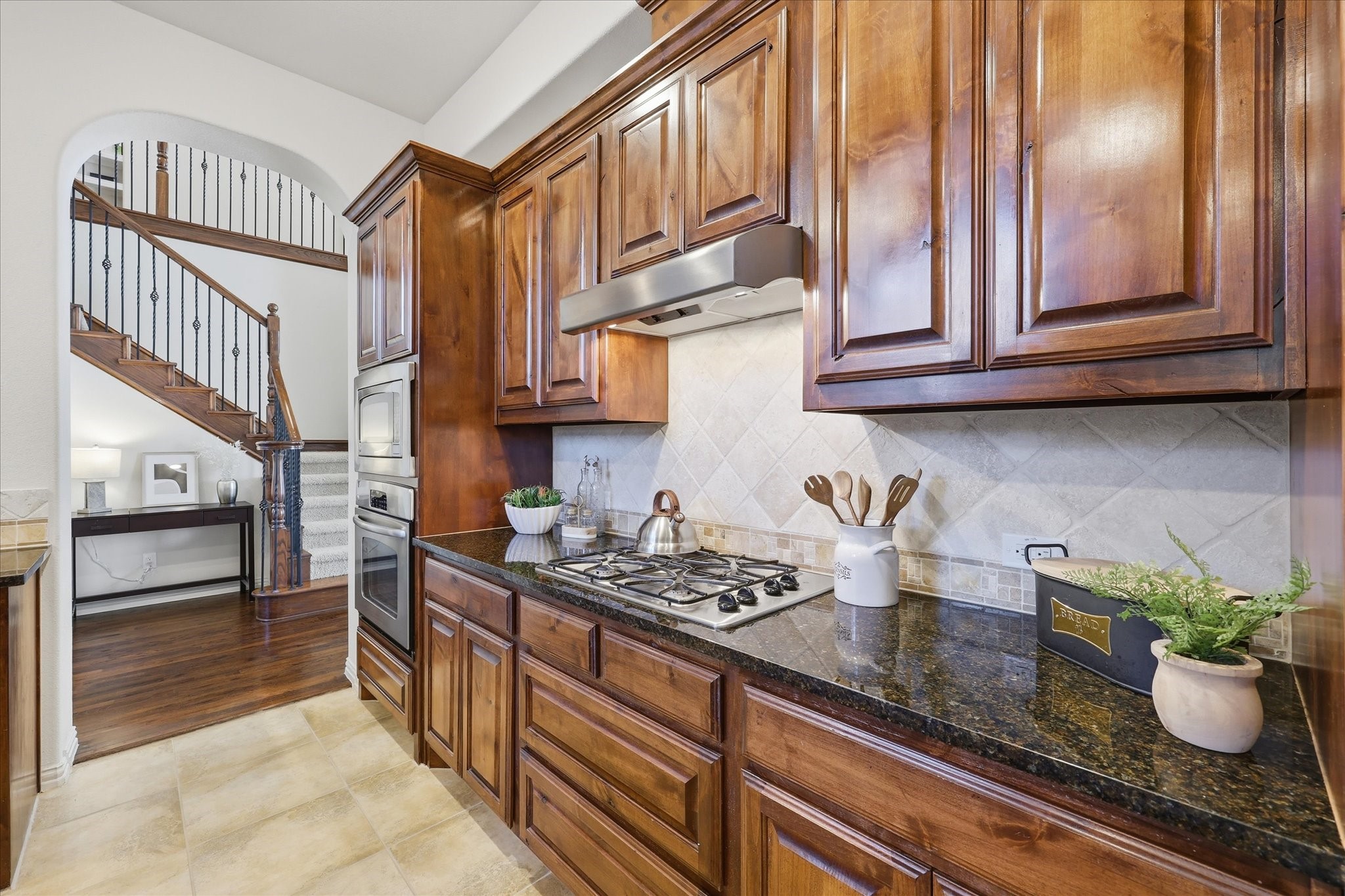 7917 E Aspermont Drive