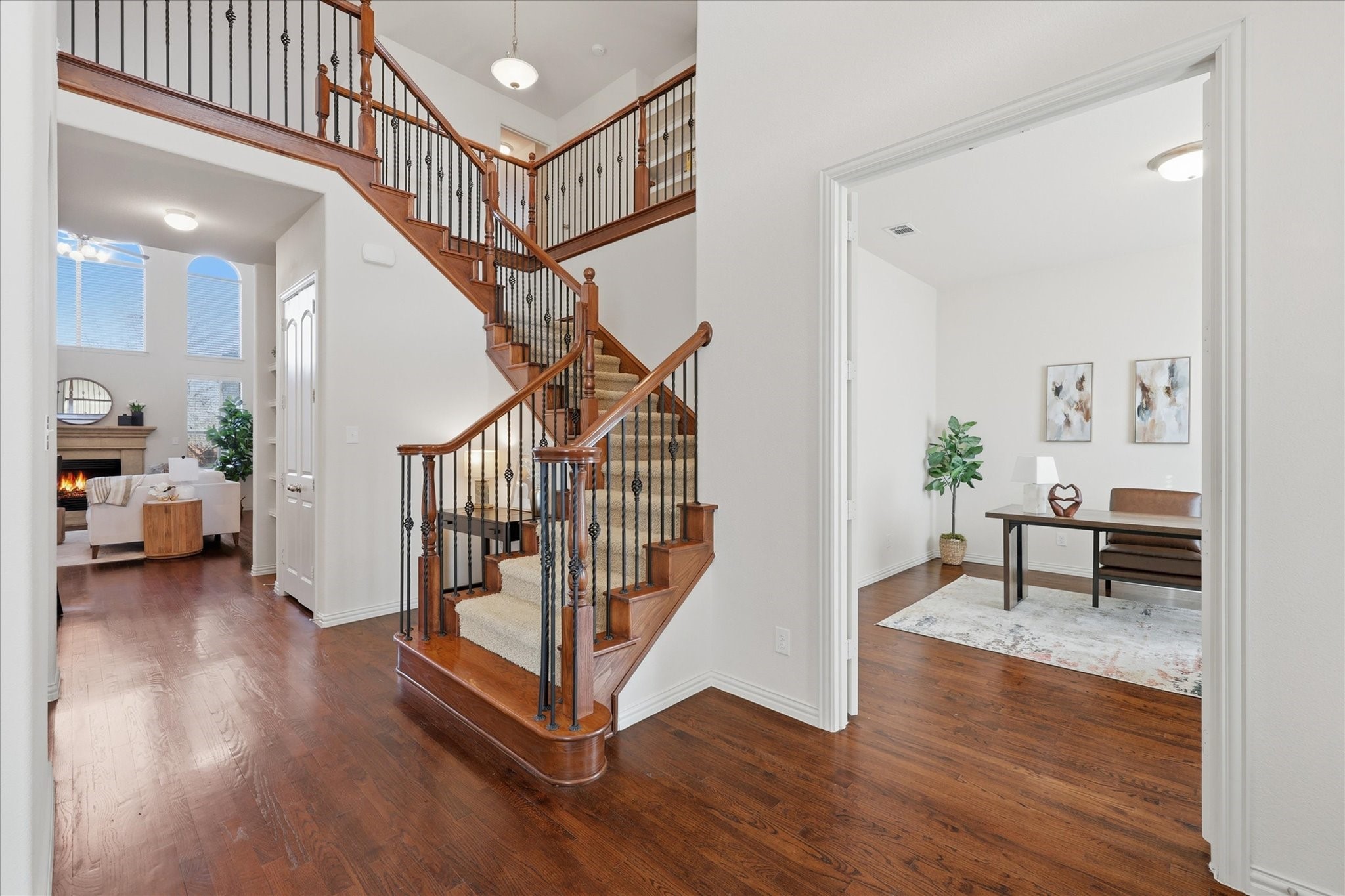 7917 E Aspermont Drive