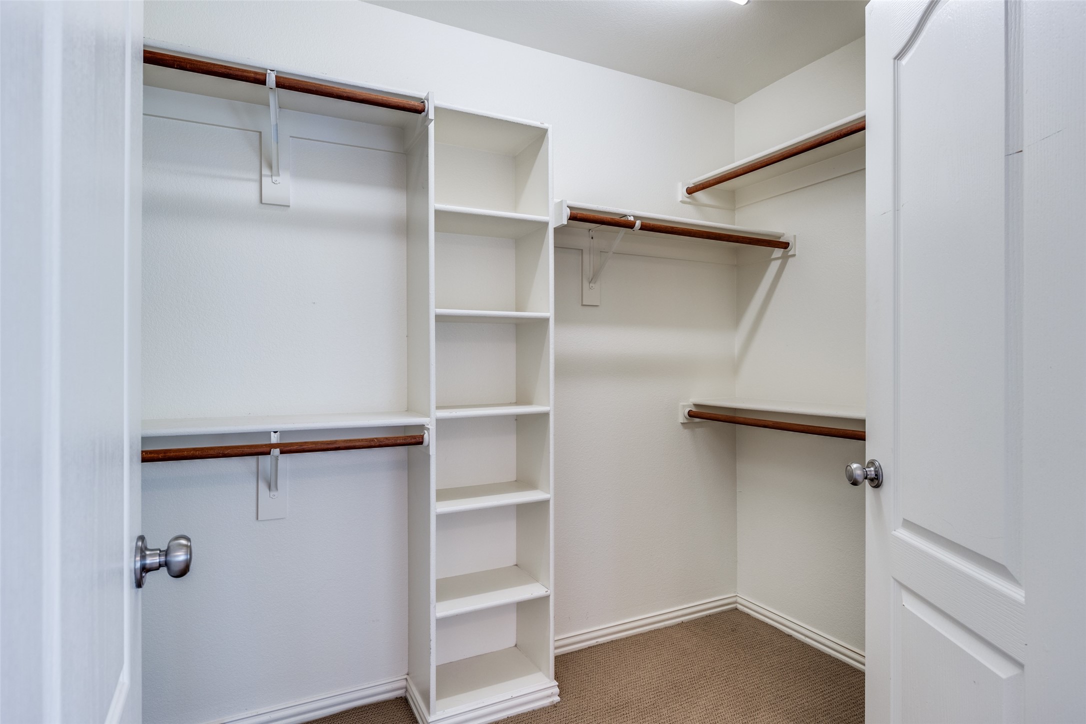 3708 Muirfield Drive